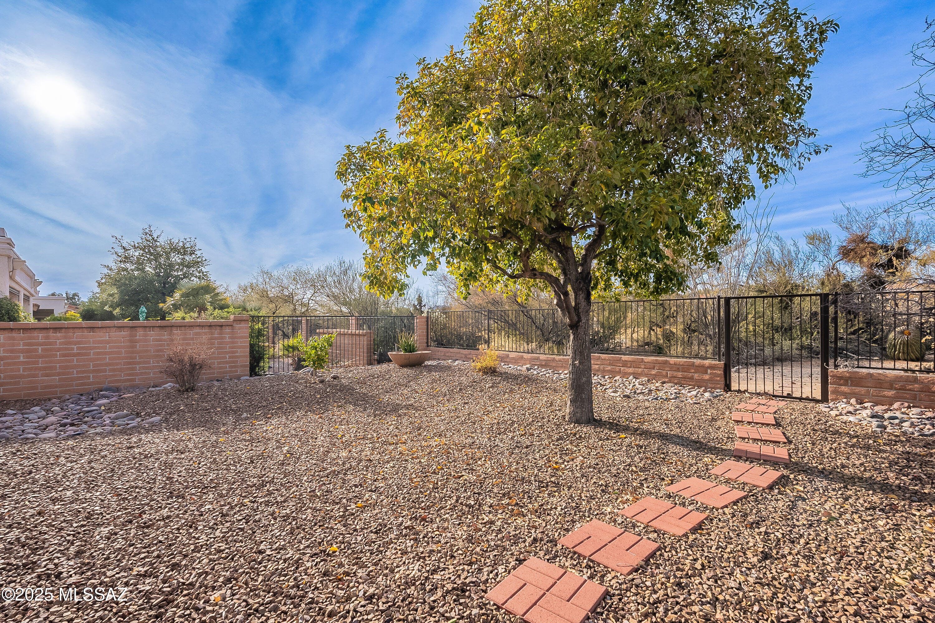 1449 E Bright Angel Drive