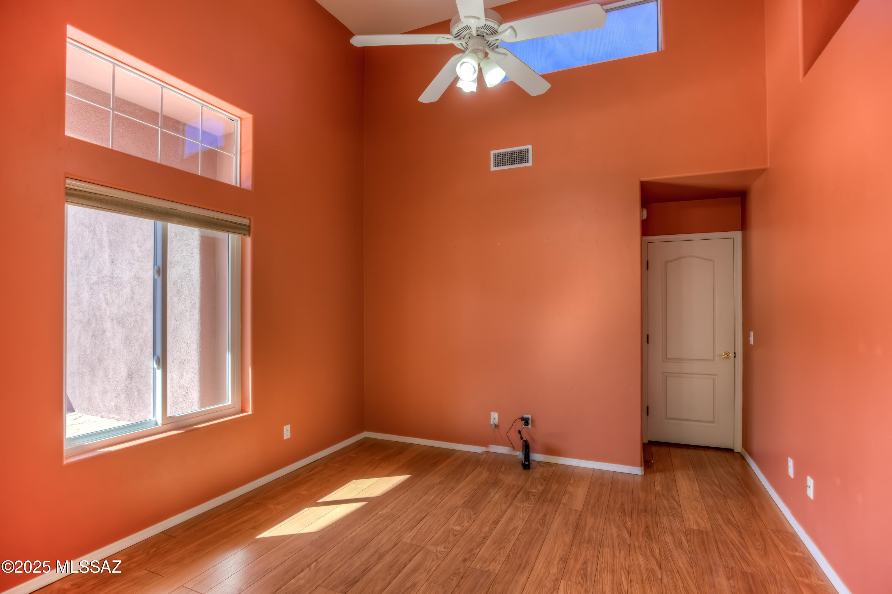 385 E Streams Edge Place