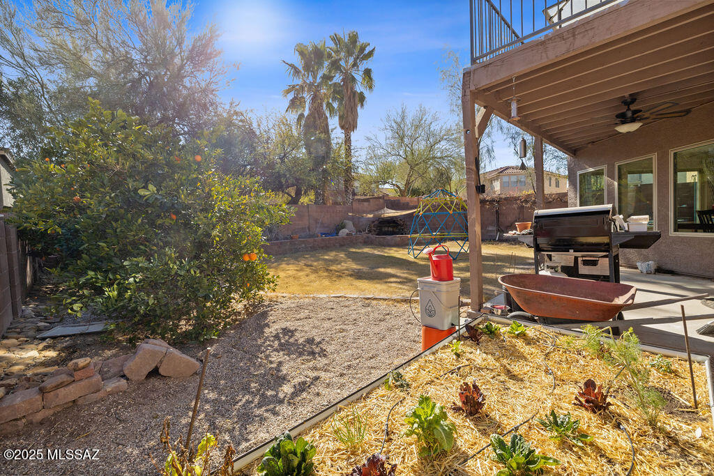 3969 W Pine Creek Way