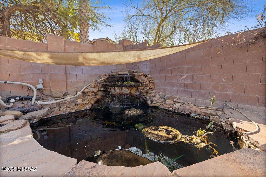 3969 W Pine Creek Way