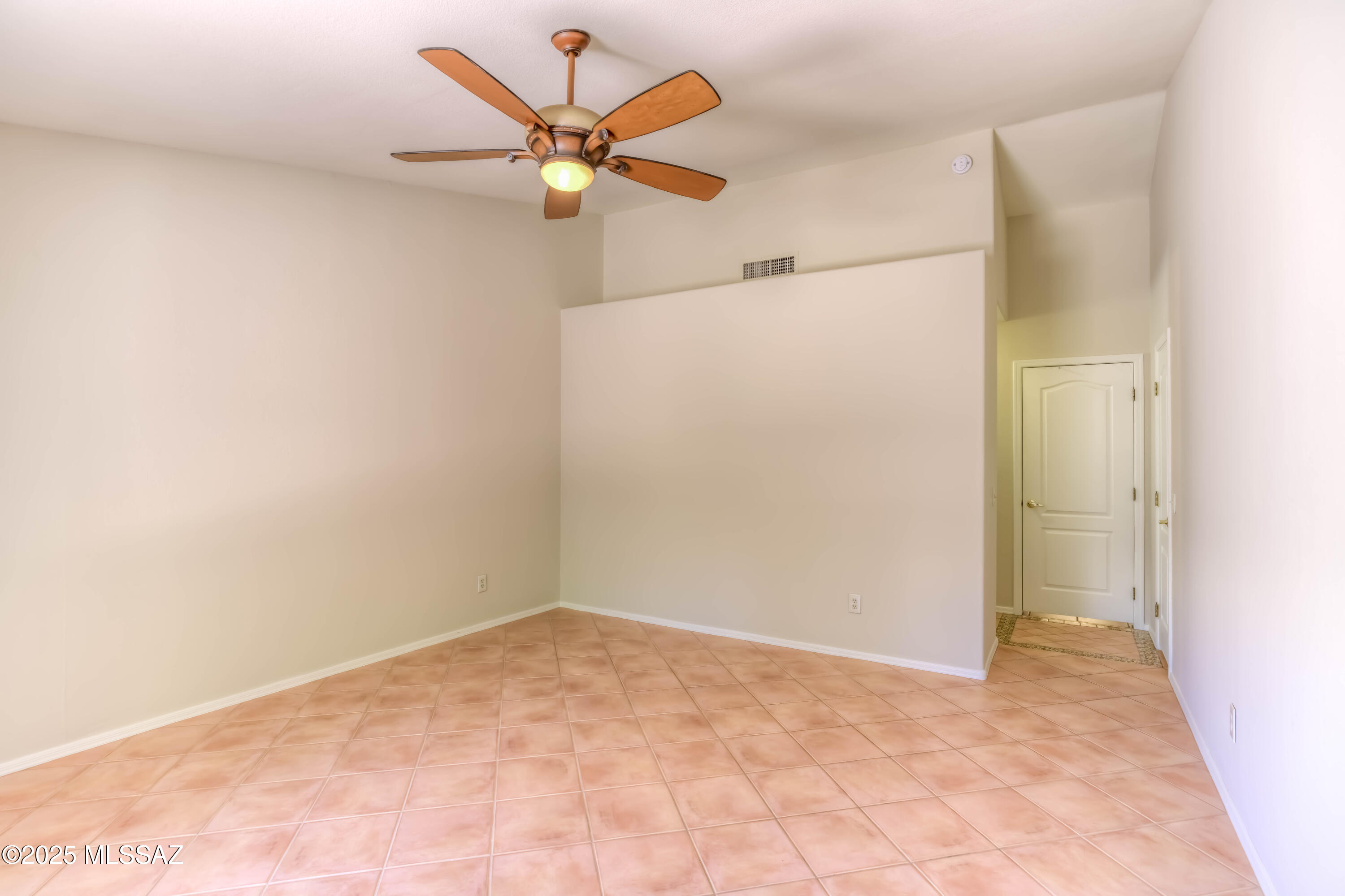 38190 S Mountain Site Drive