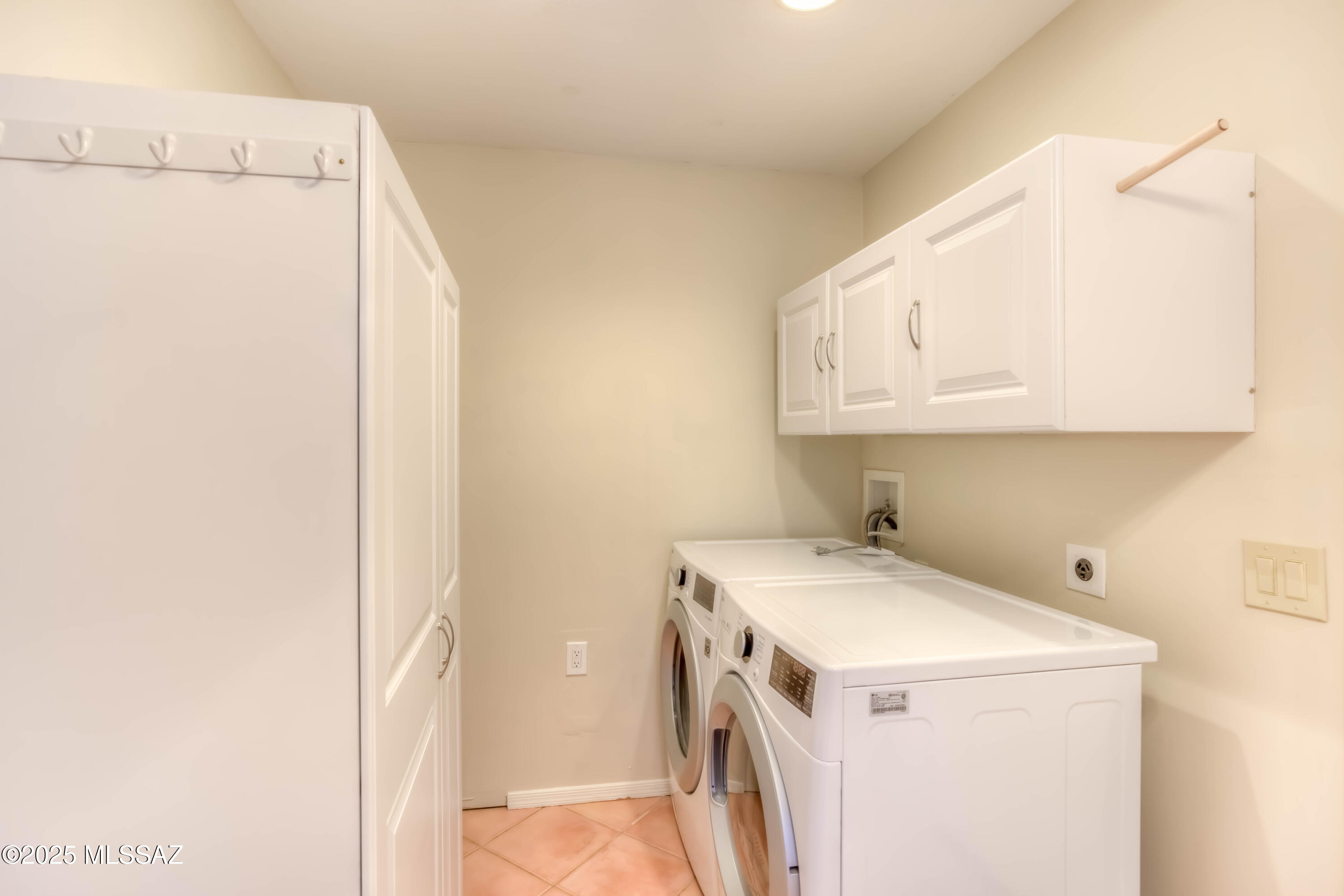 38190 S Mountain Site Drive