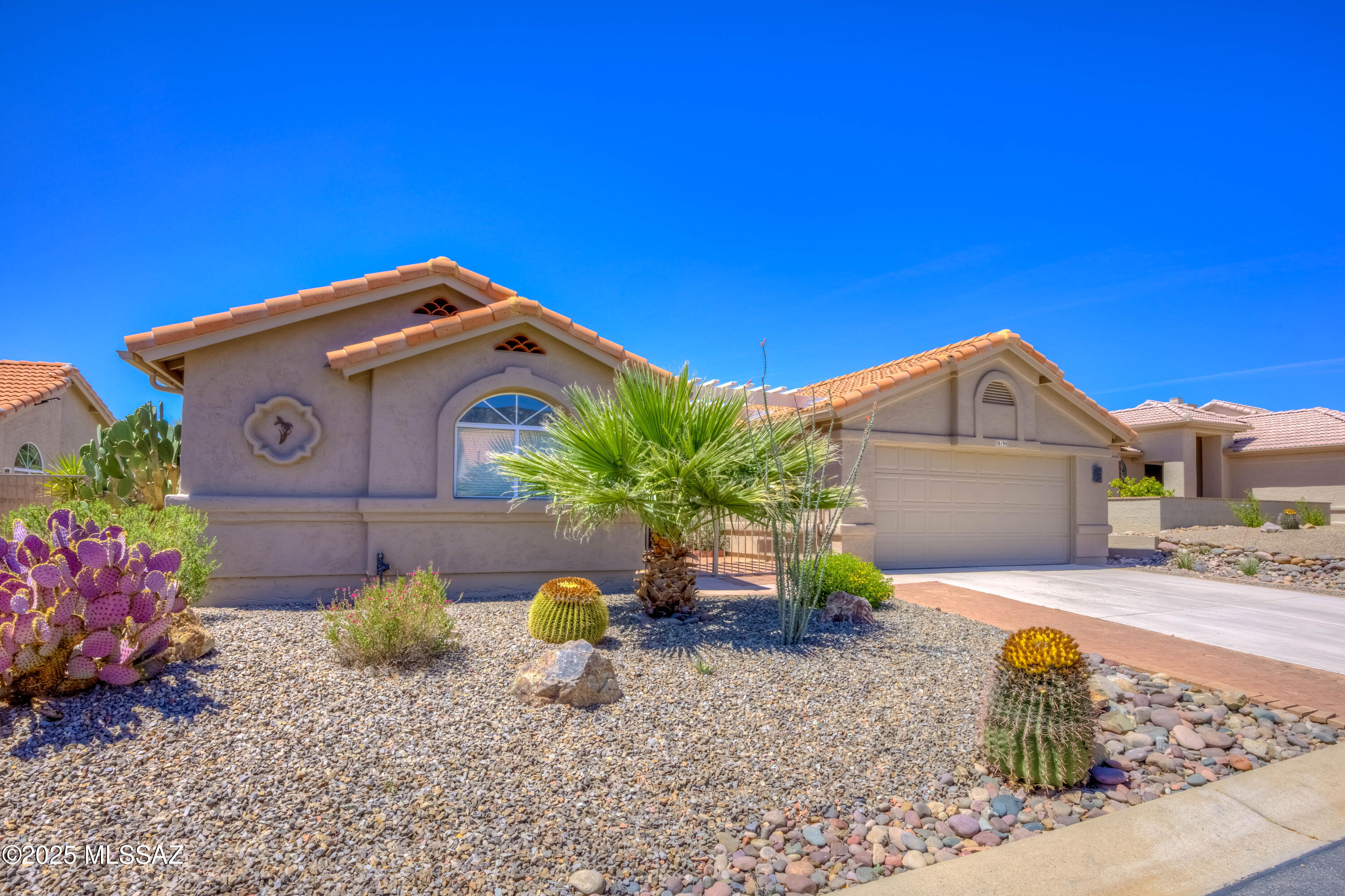 38190 S Mountain Site Drive