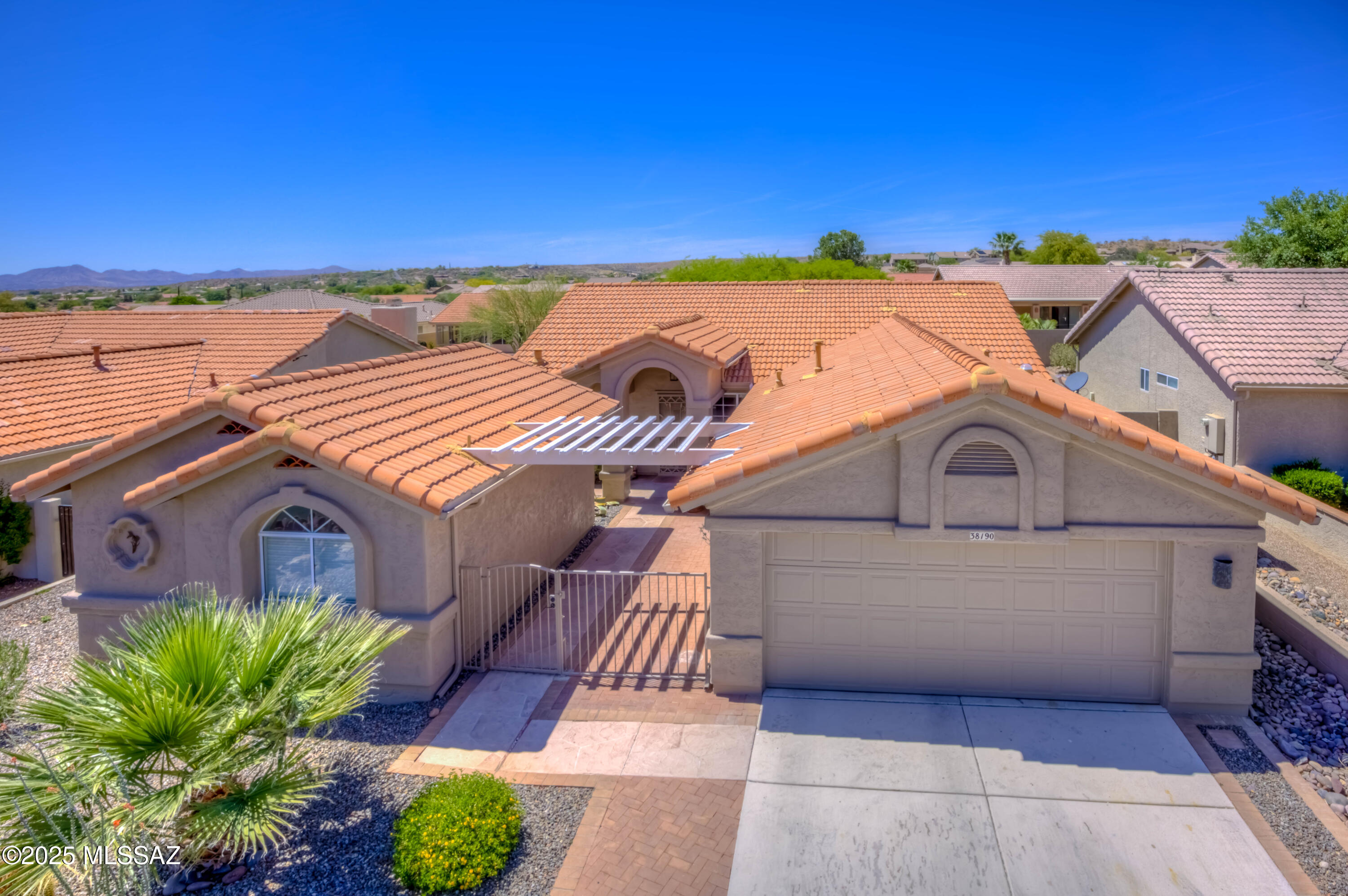 38190 S Mountain Site Drive