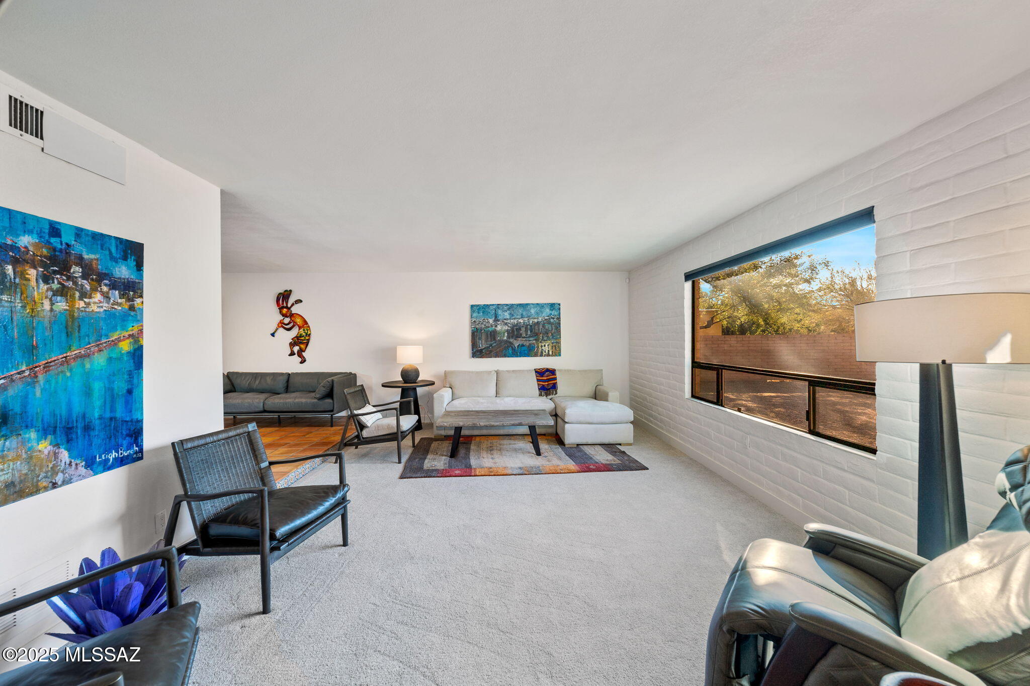 3920 E Alvernon Circle