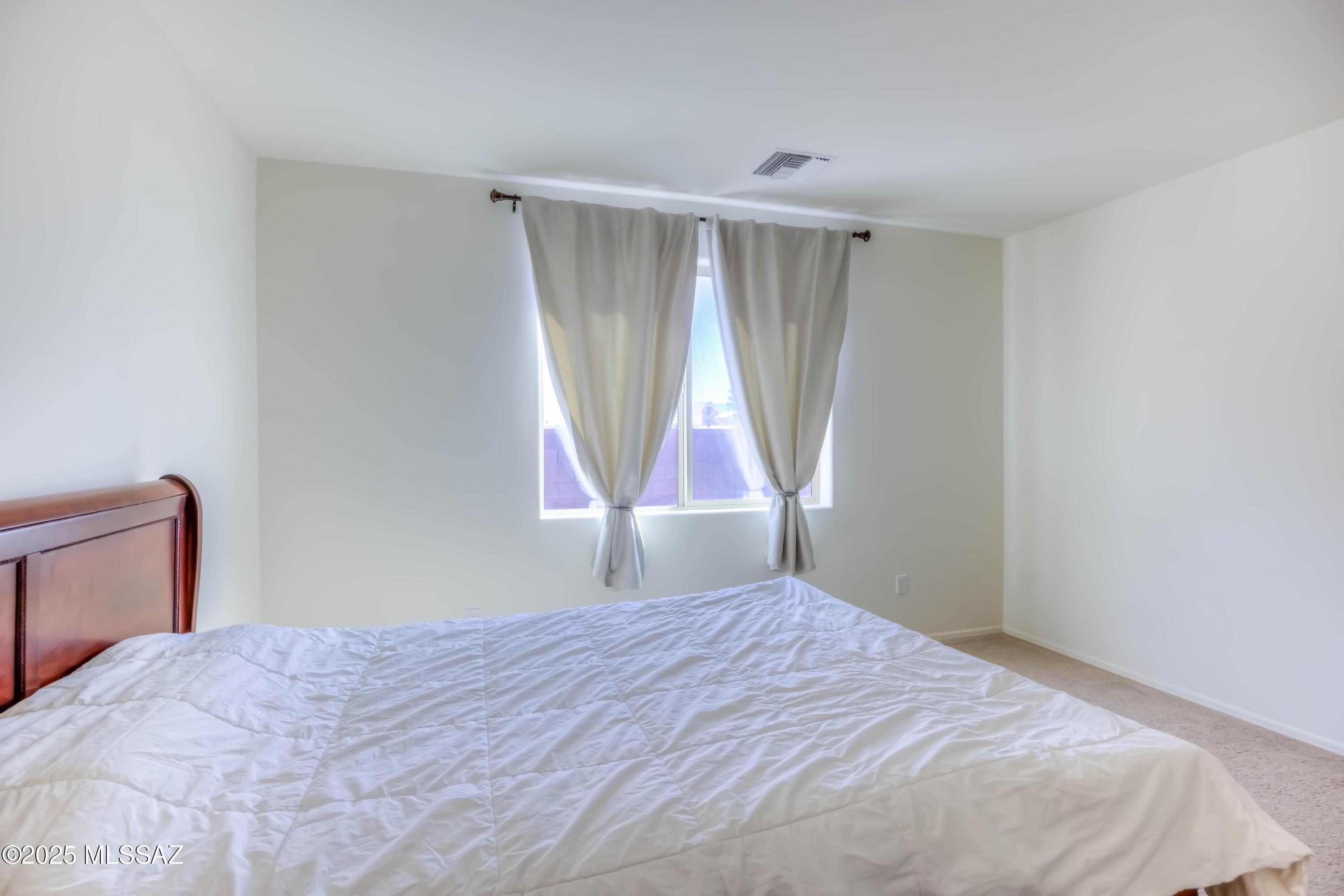 8348 N Mountain Stone Pine Way