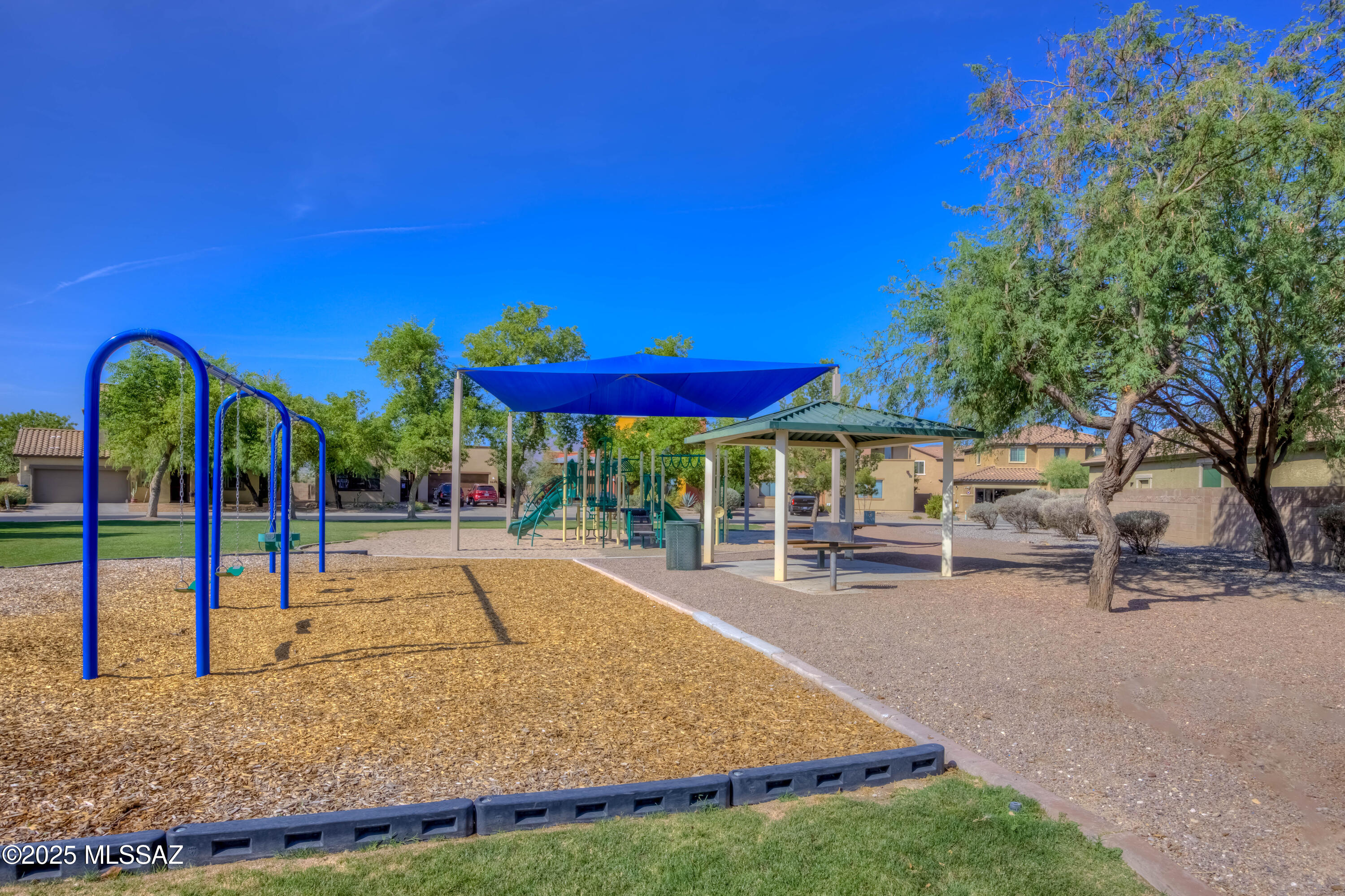 8348 N Mountain Stone Pine Way