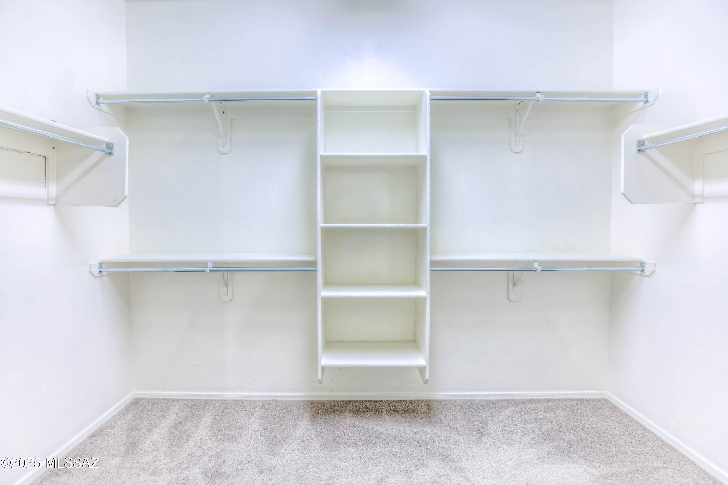 8348 N Mountain Stone Pine Way