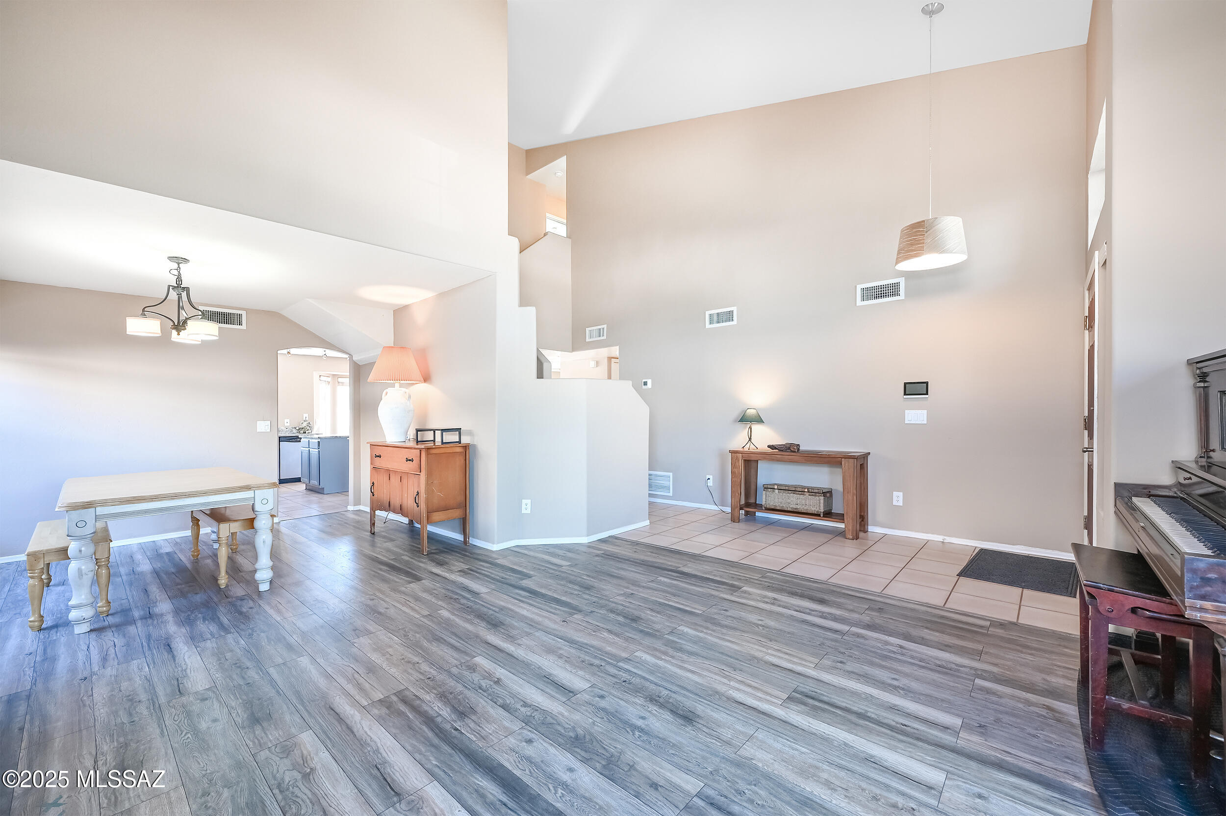 11632 N Labyrinth Drive