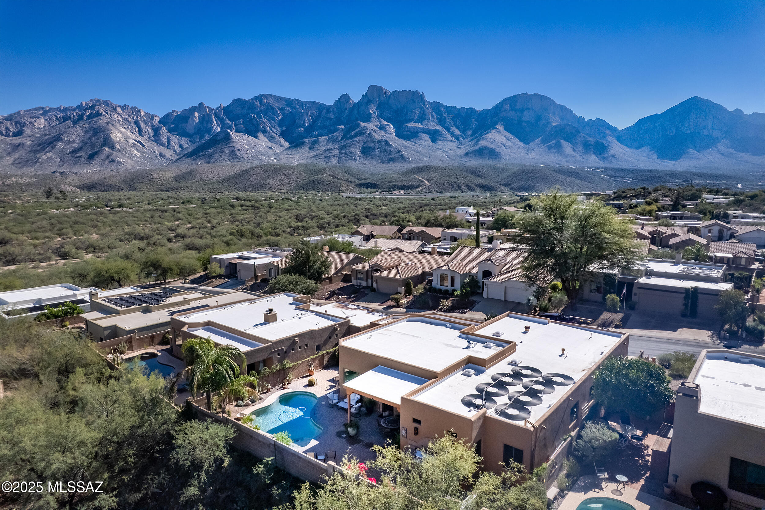 1815 E Starmist Place