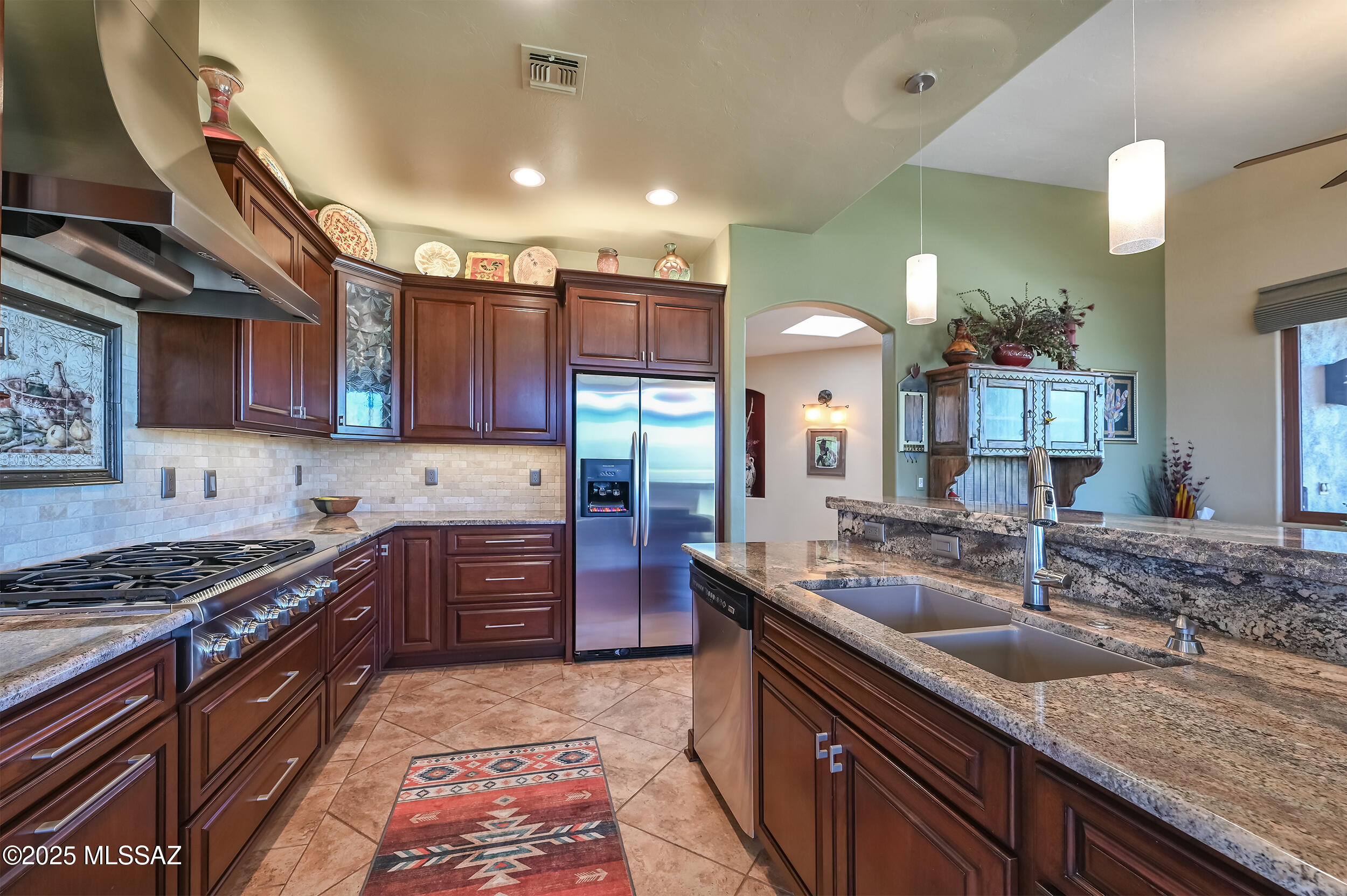 1815 E Starmist Place