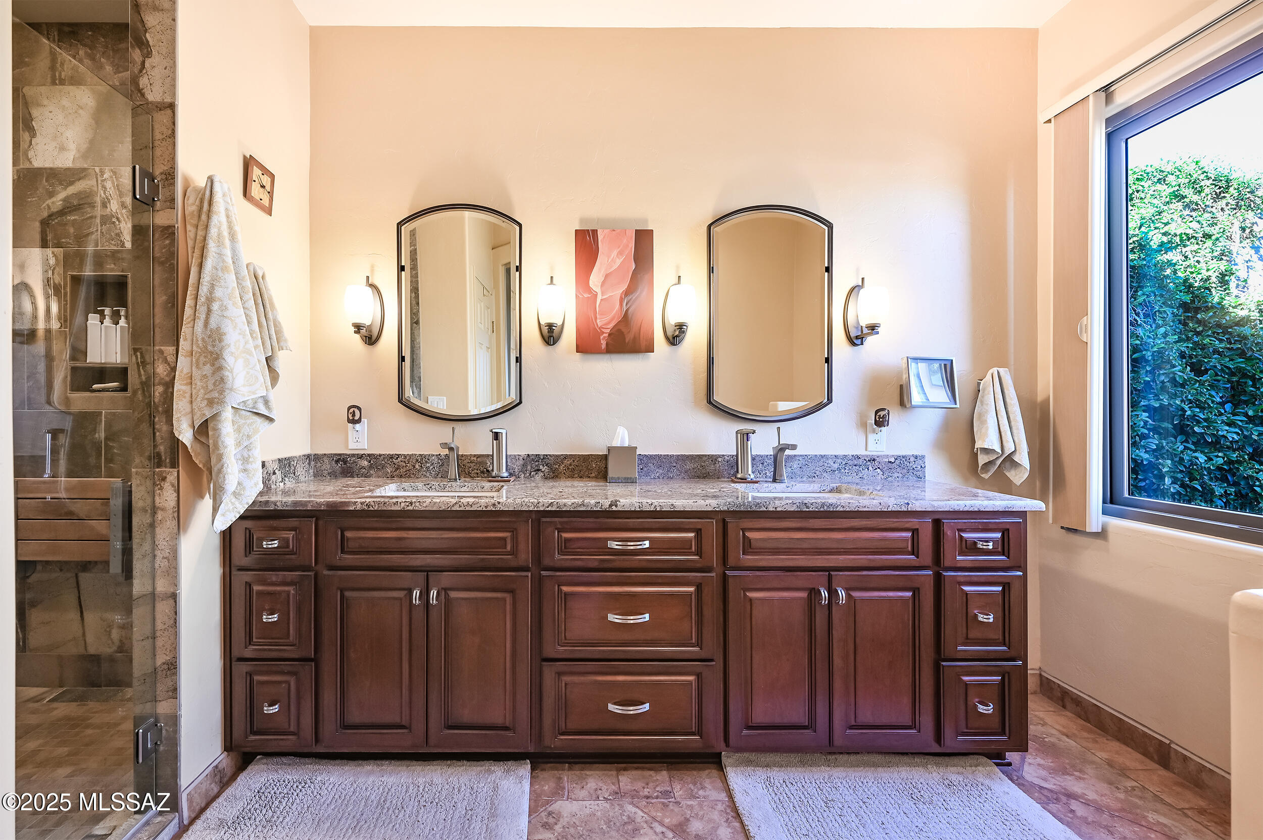 1815 E Starmist Place