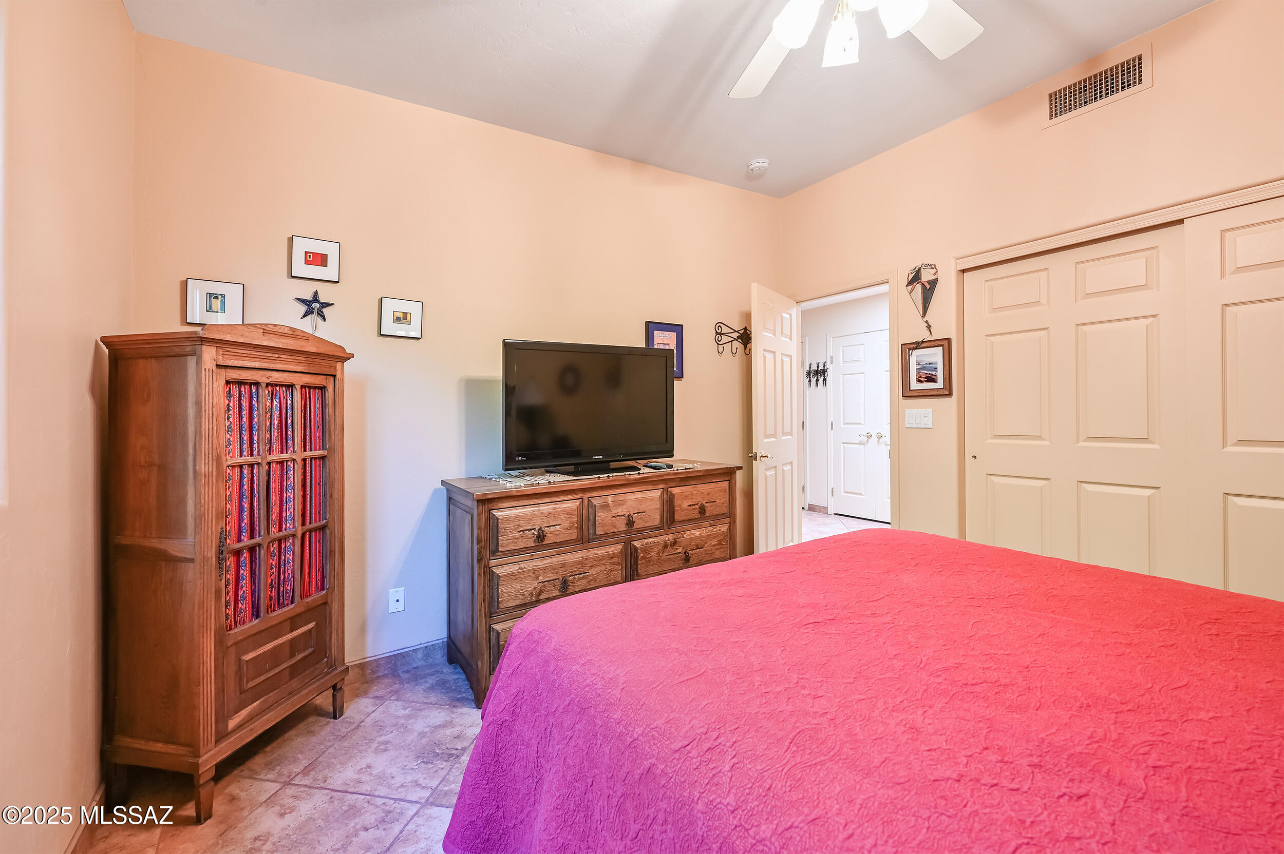 1815 E Starmist Place