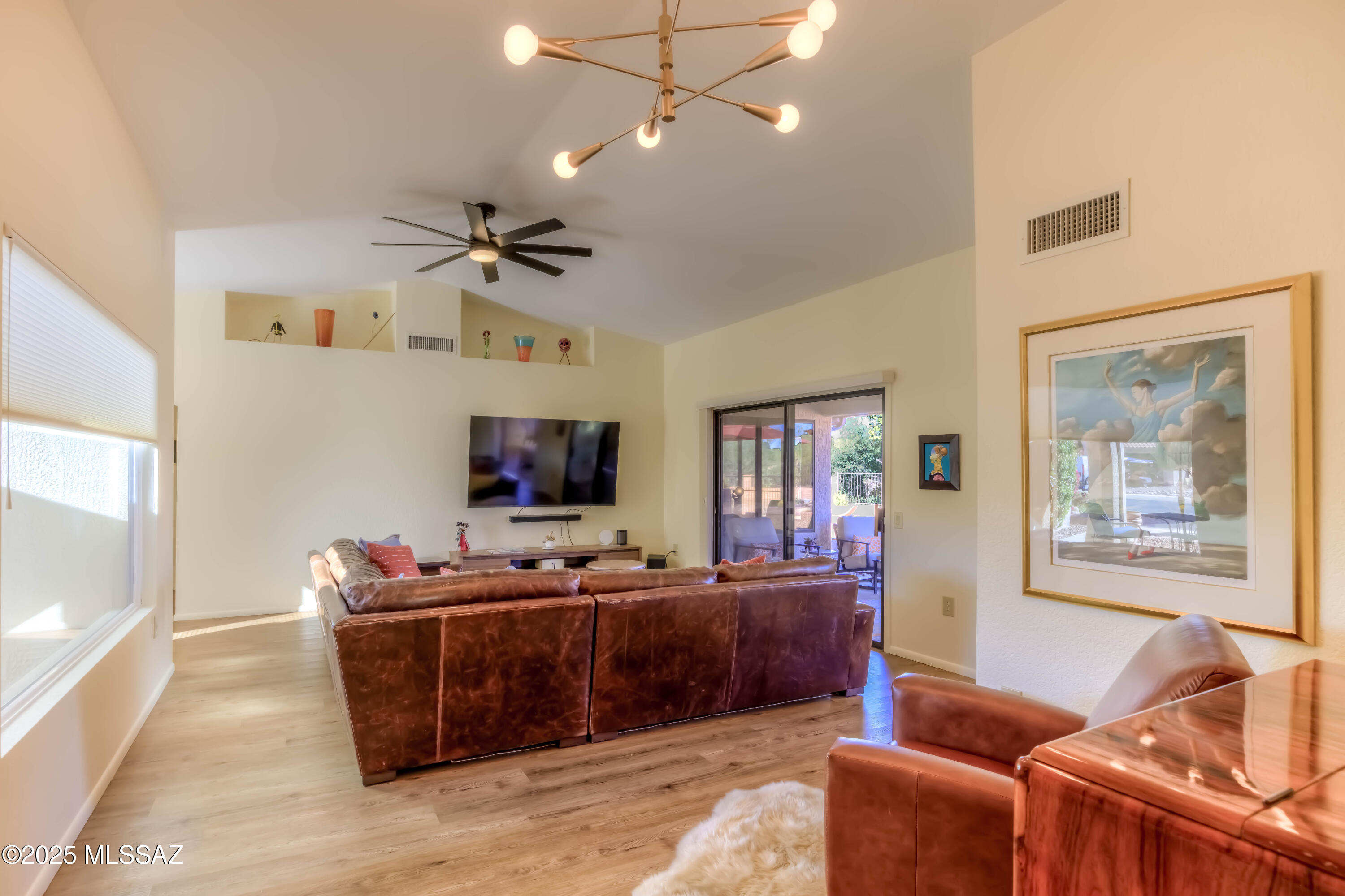 1449 E Bright Angel Drive