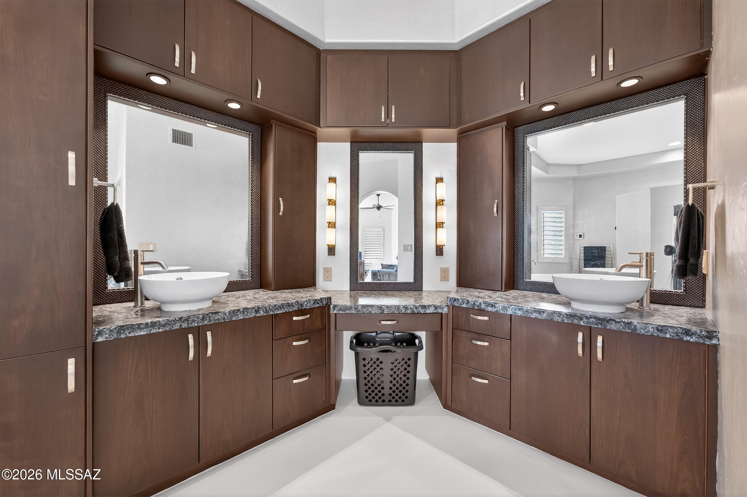 11486 N Civano Place