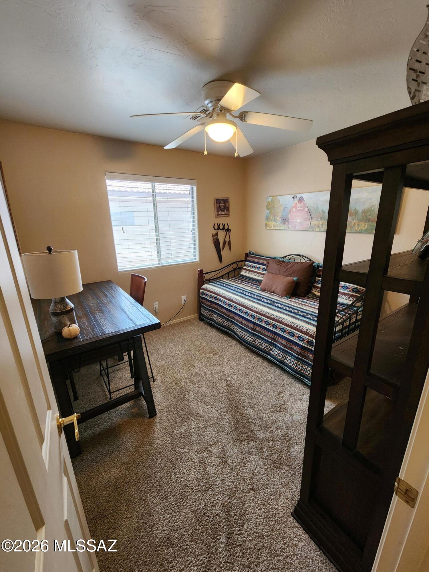 2411 E Skipping Rock Way
