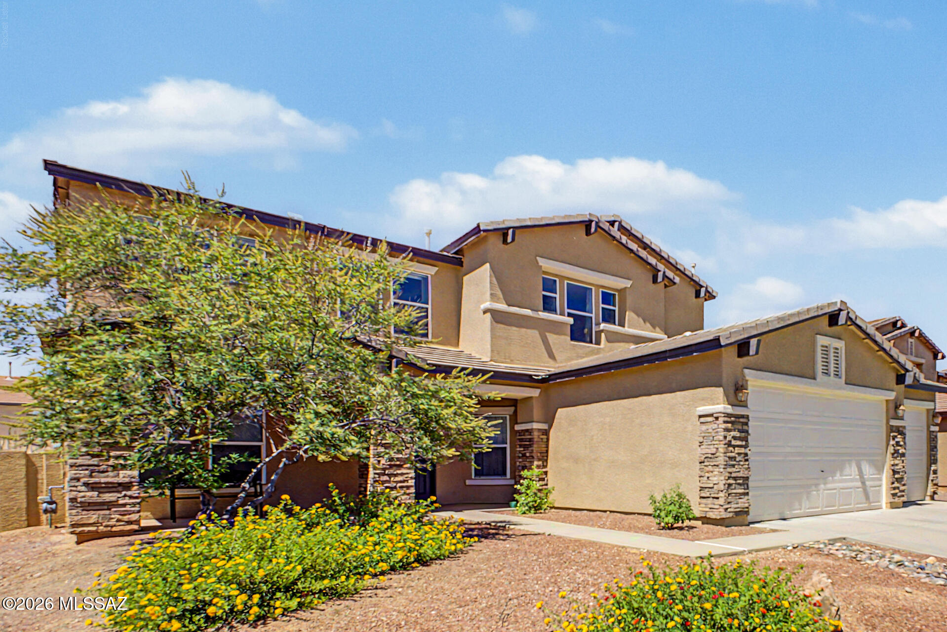 3602 E Canter Road