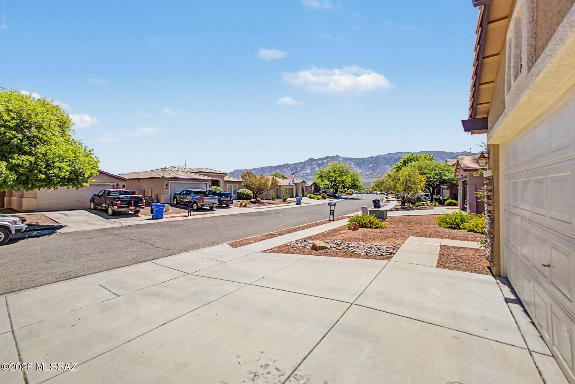 3602 E Canter Road