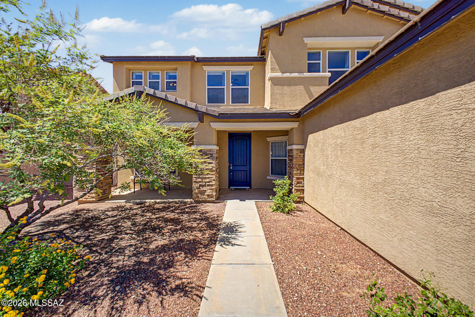 3602 E Canter Road