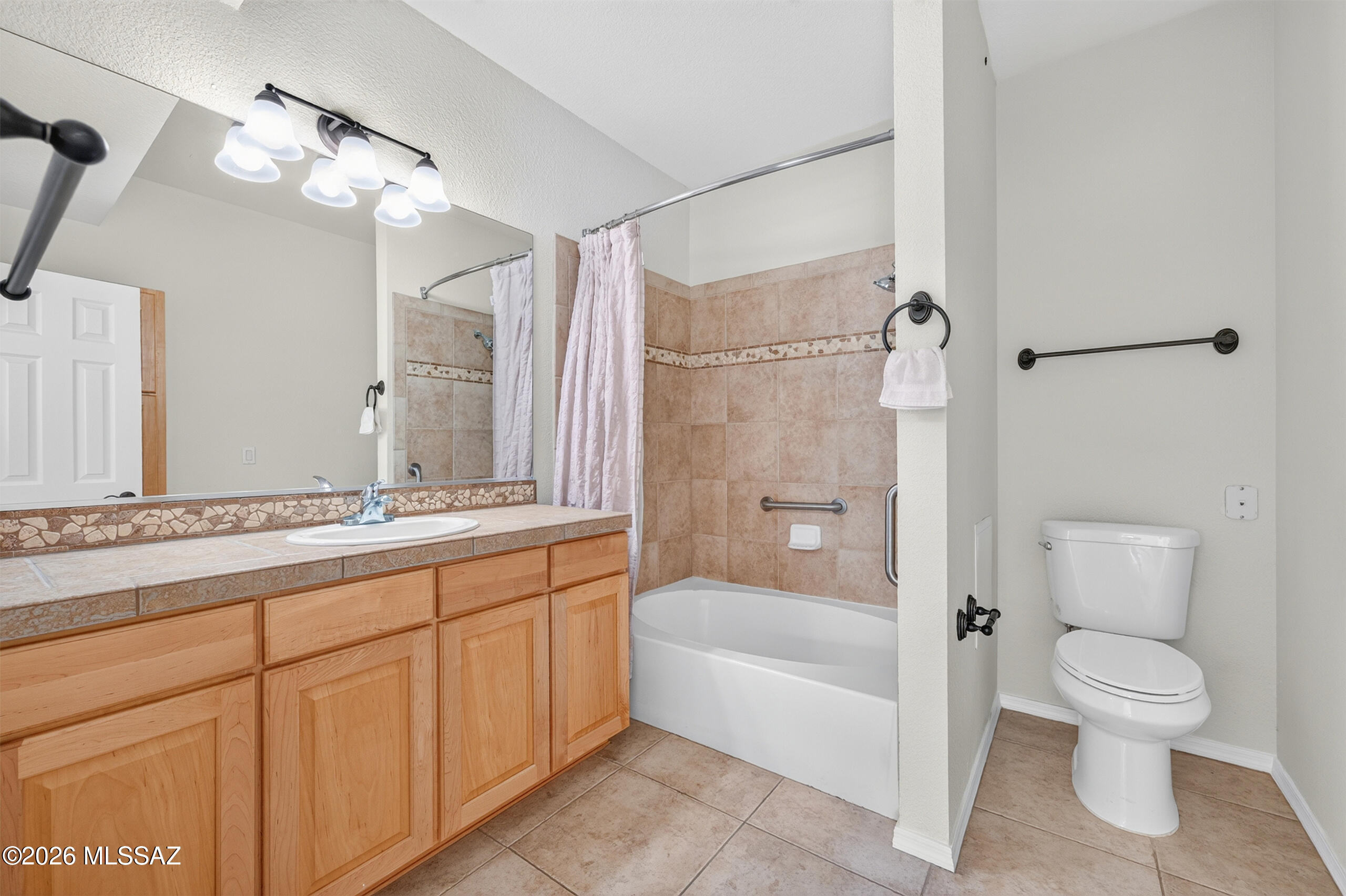 1500 E Pusch Wilderness Drive 6201