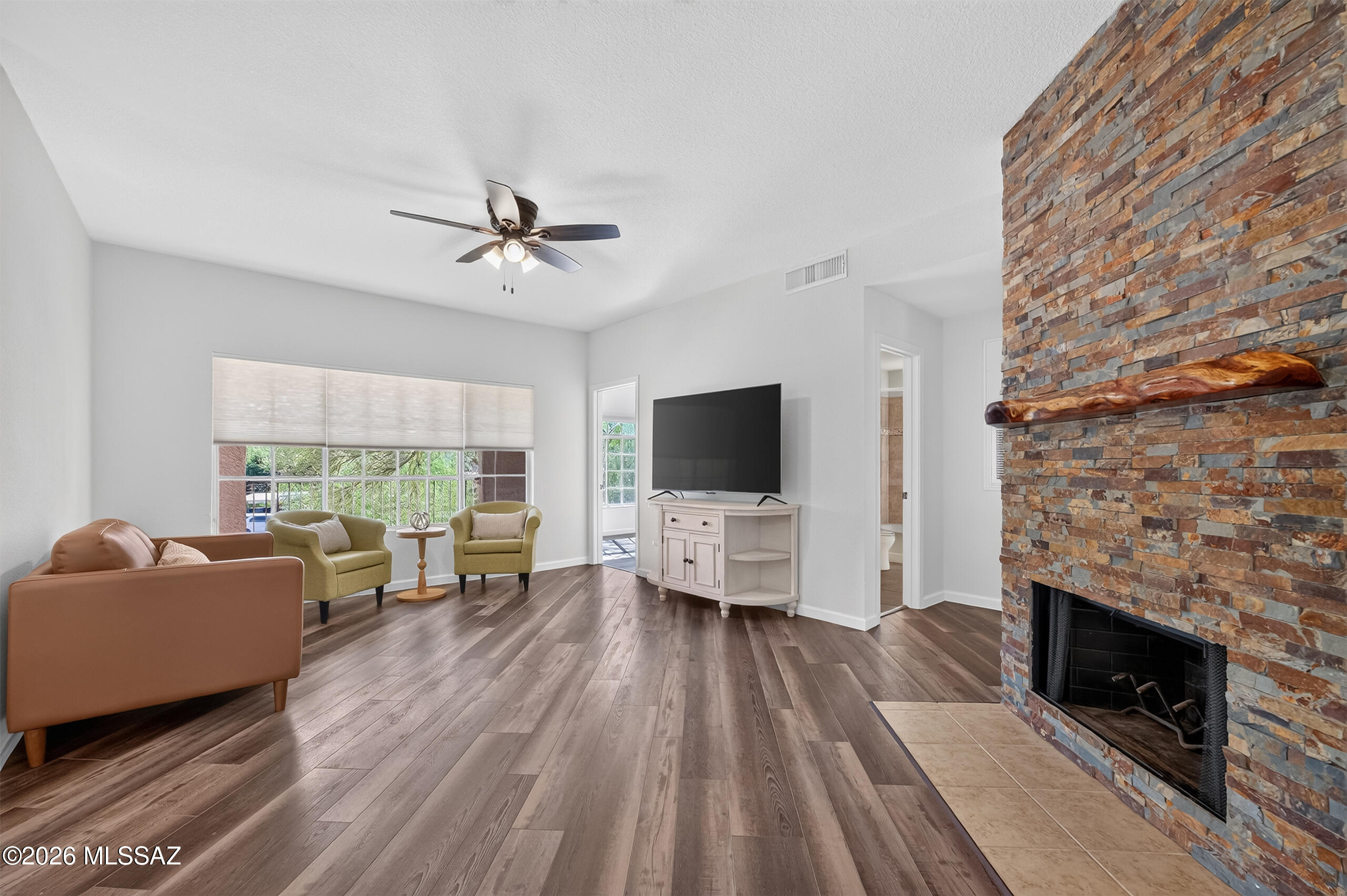 1500 E Pusch Wilderness Drive 6201