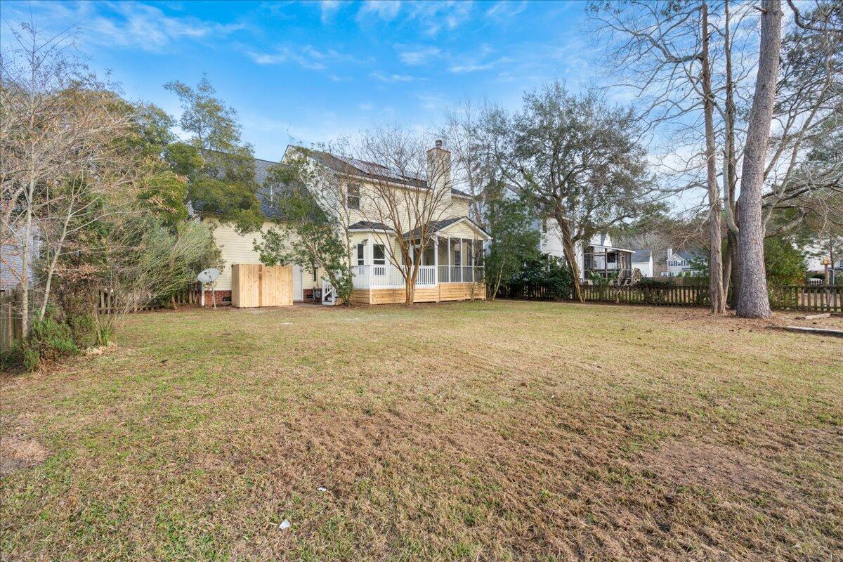 1876 N Smokerise Way