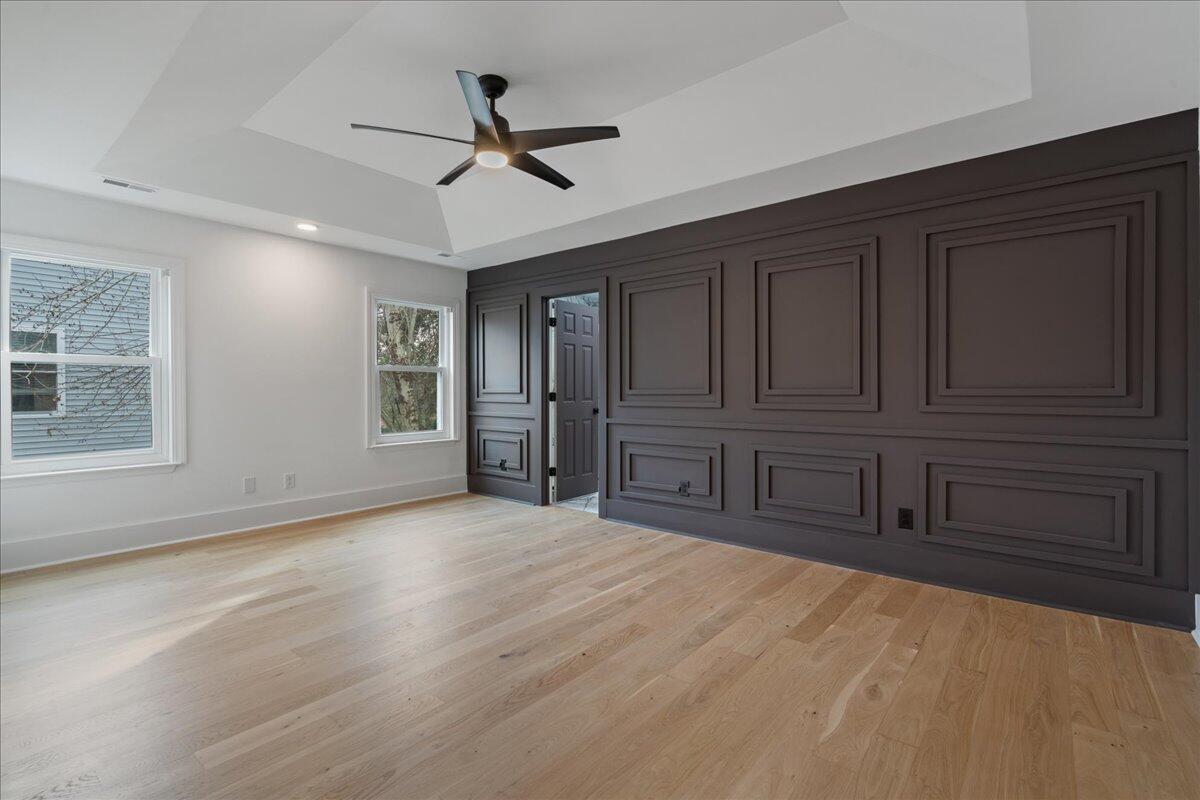 1876 N Smokerise Way