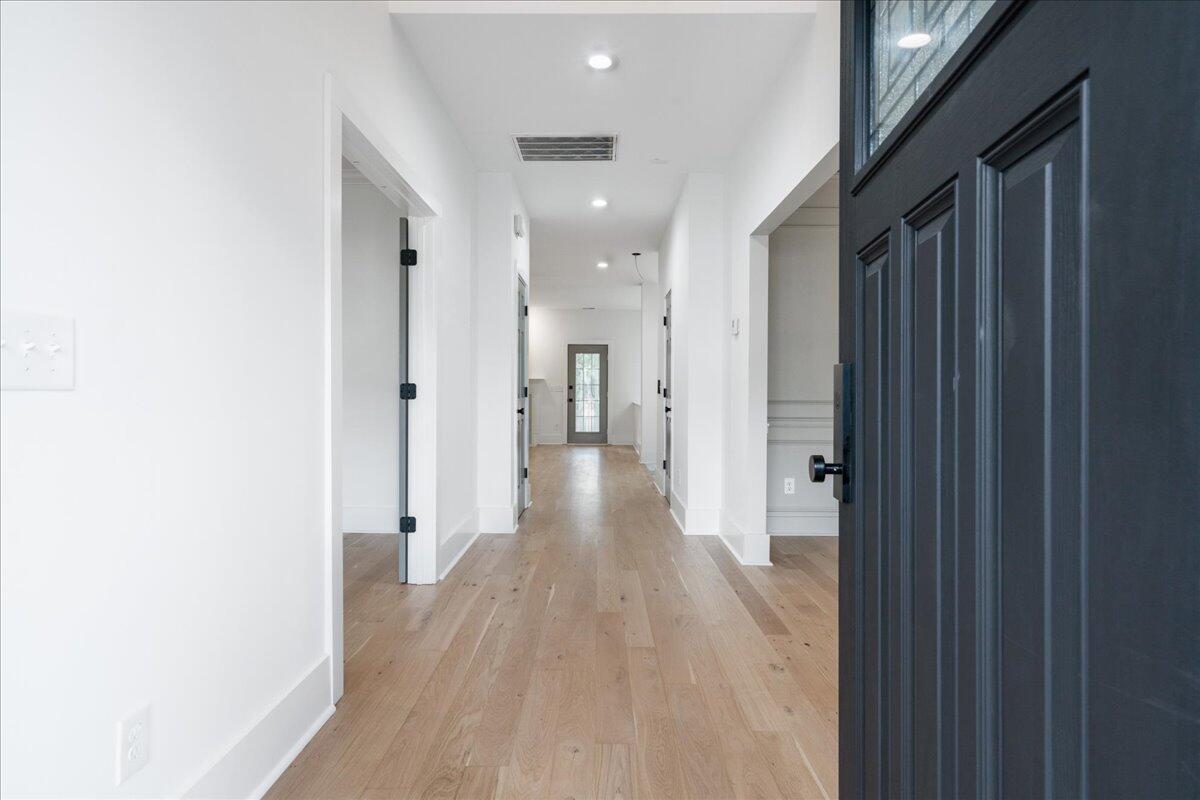 1876 N Smokerise Way