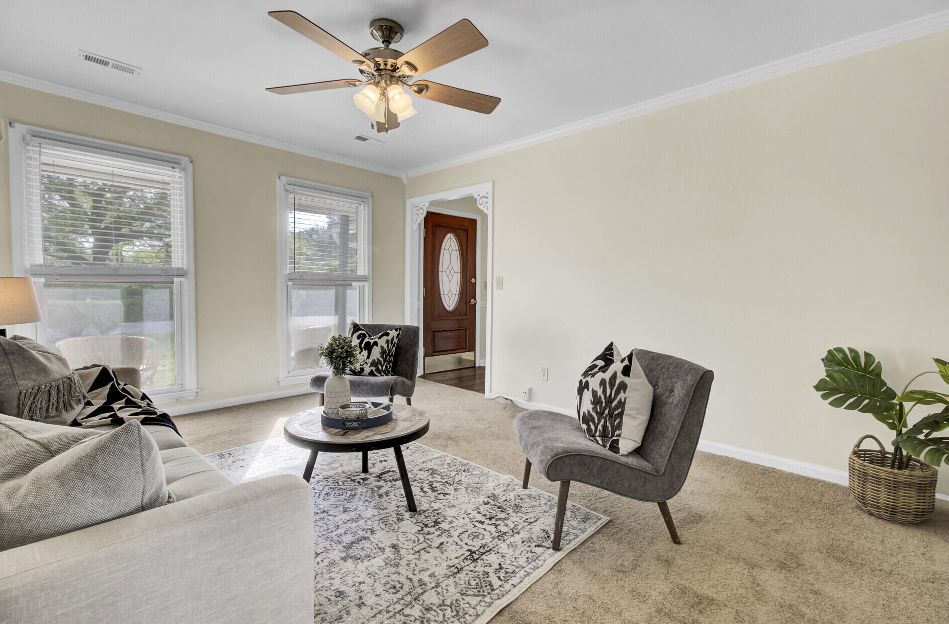 1274 Fort Drive