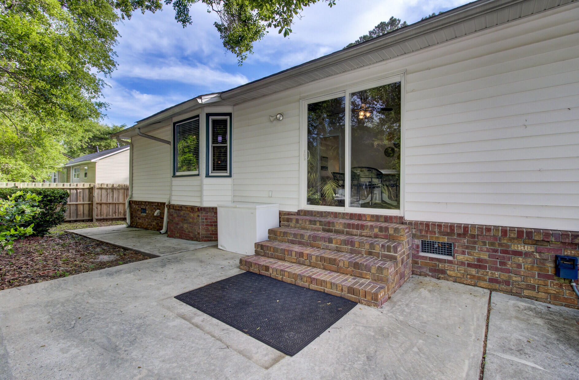 1274 Fort Drive