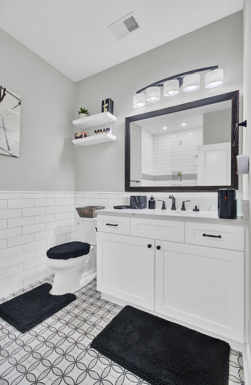 1208 Red Buckeye Court