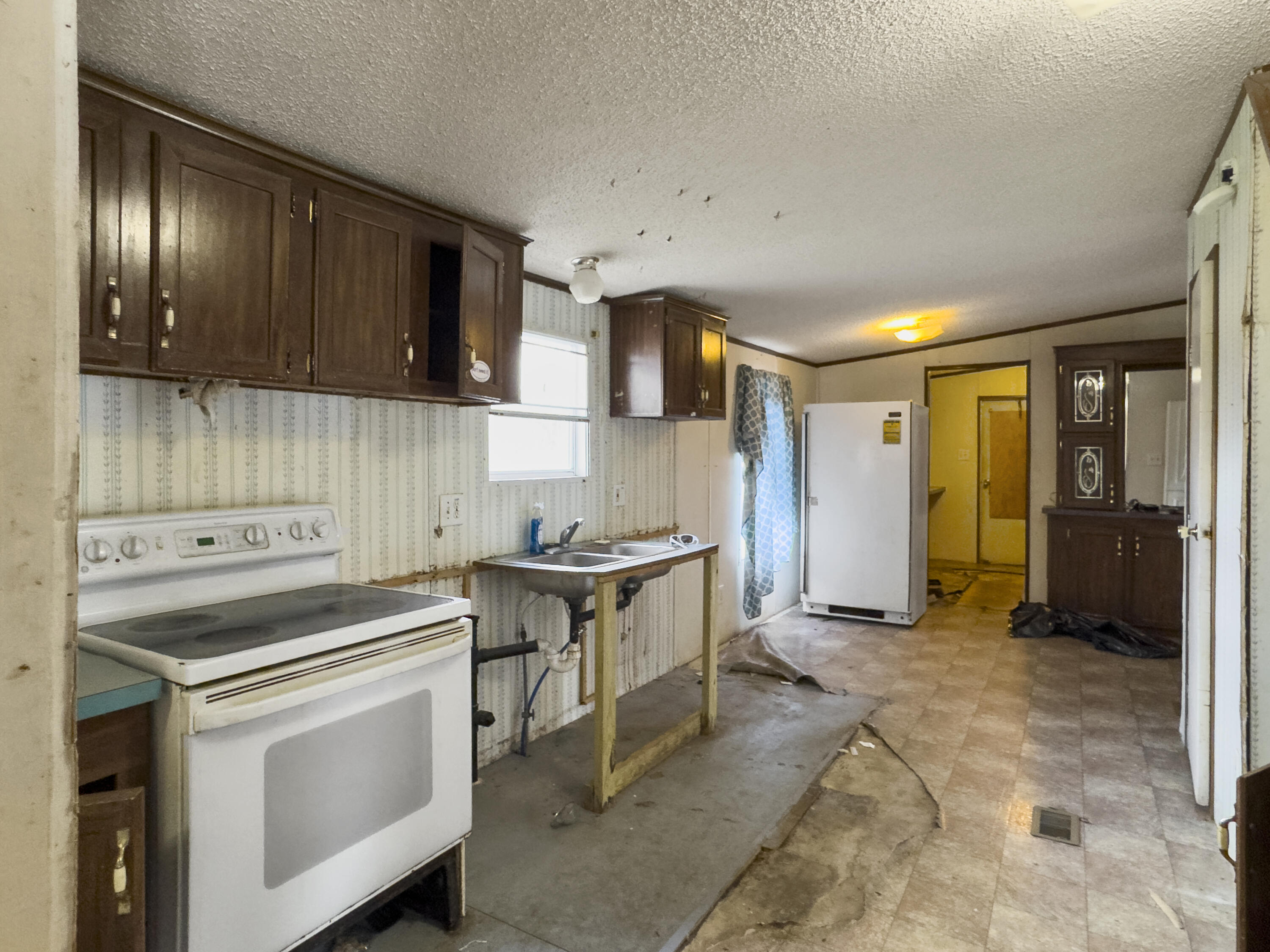 129 Farmers Market Road