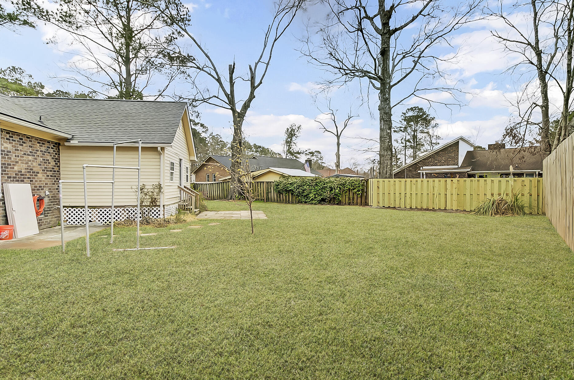 1205 Scotch Pine Lane