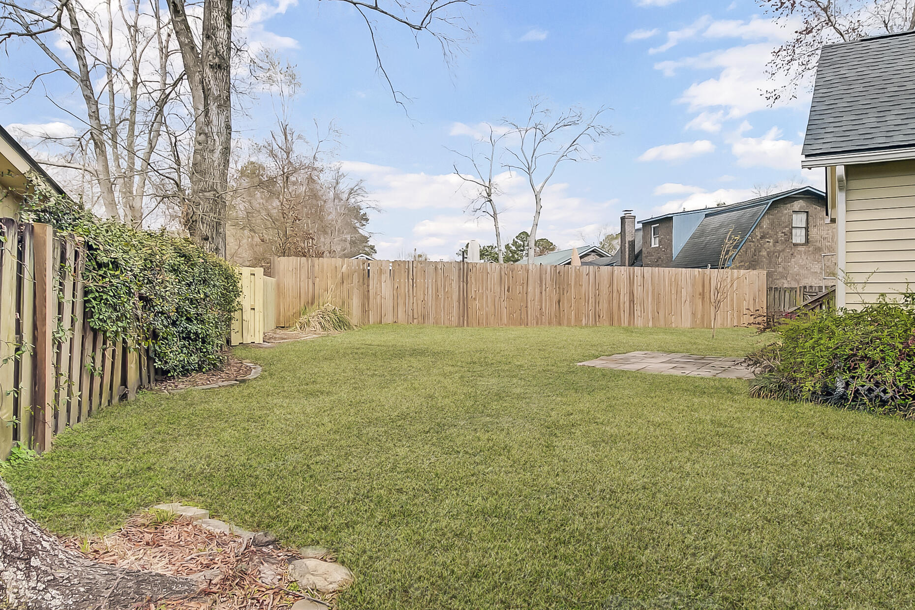 1205 Scotch Pine Lane