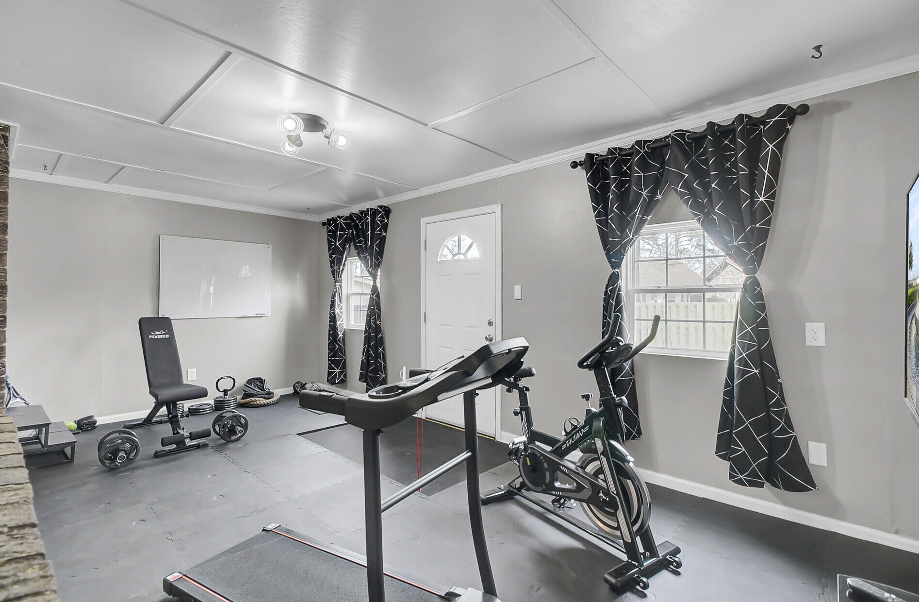 1205 Scotch Pine Lane