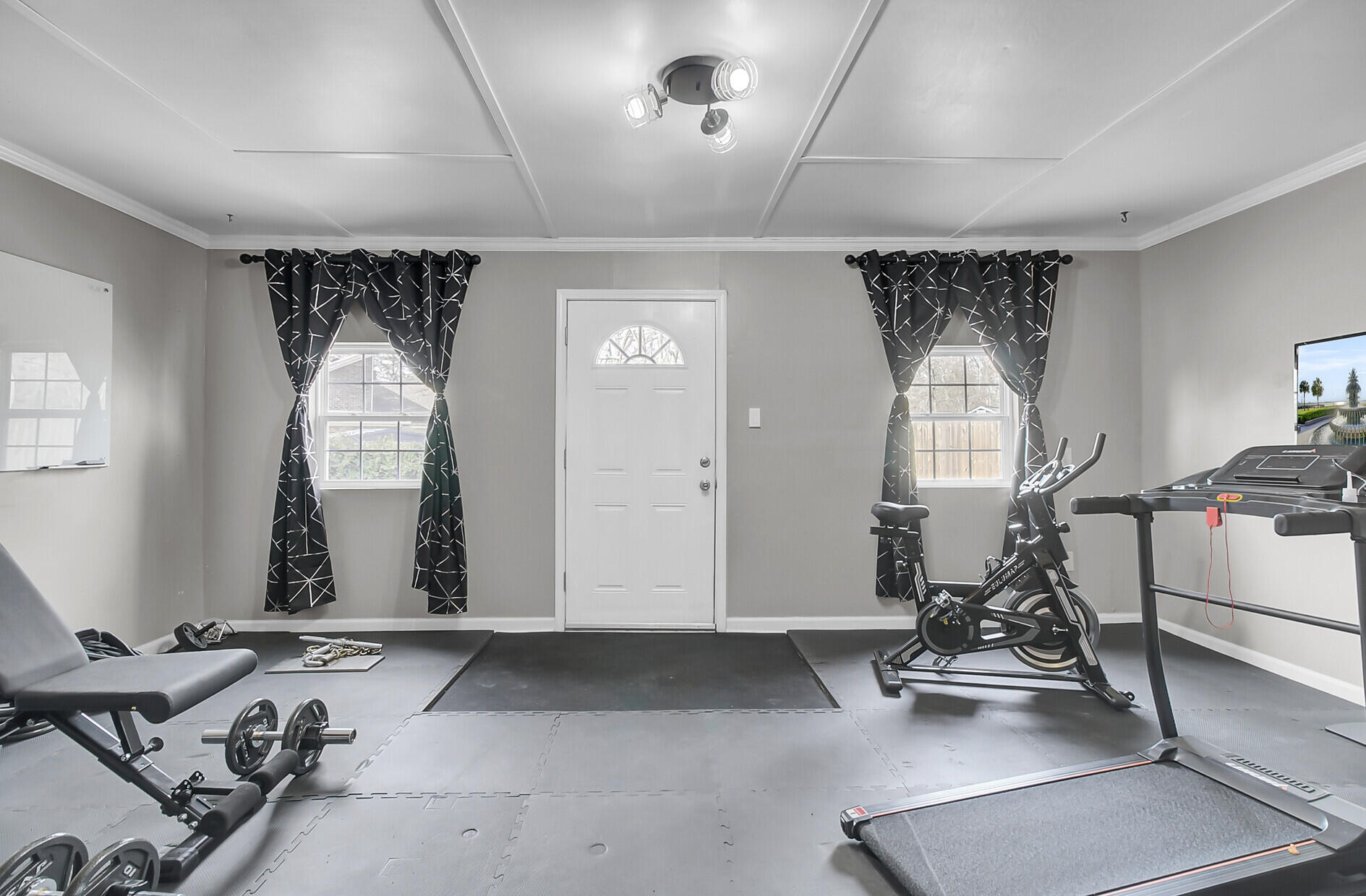 1205 Scotch Pine Lane