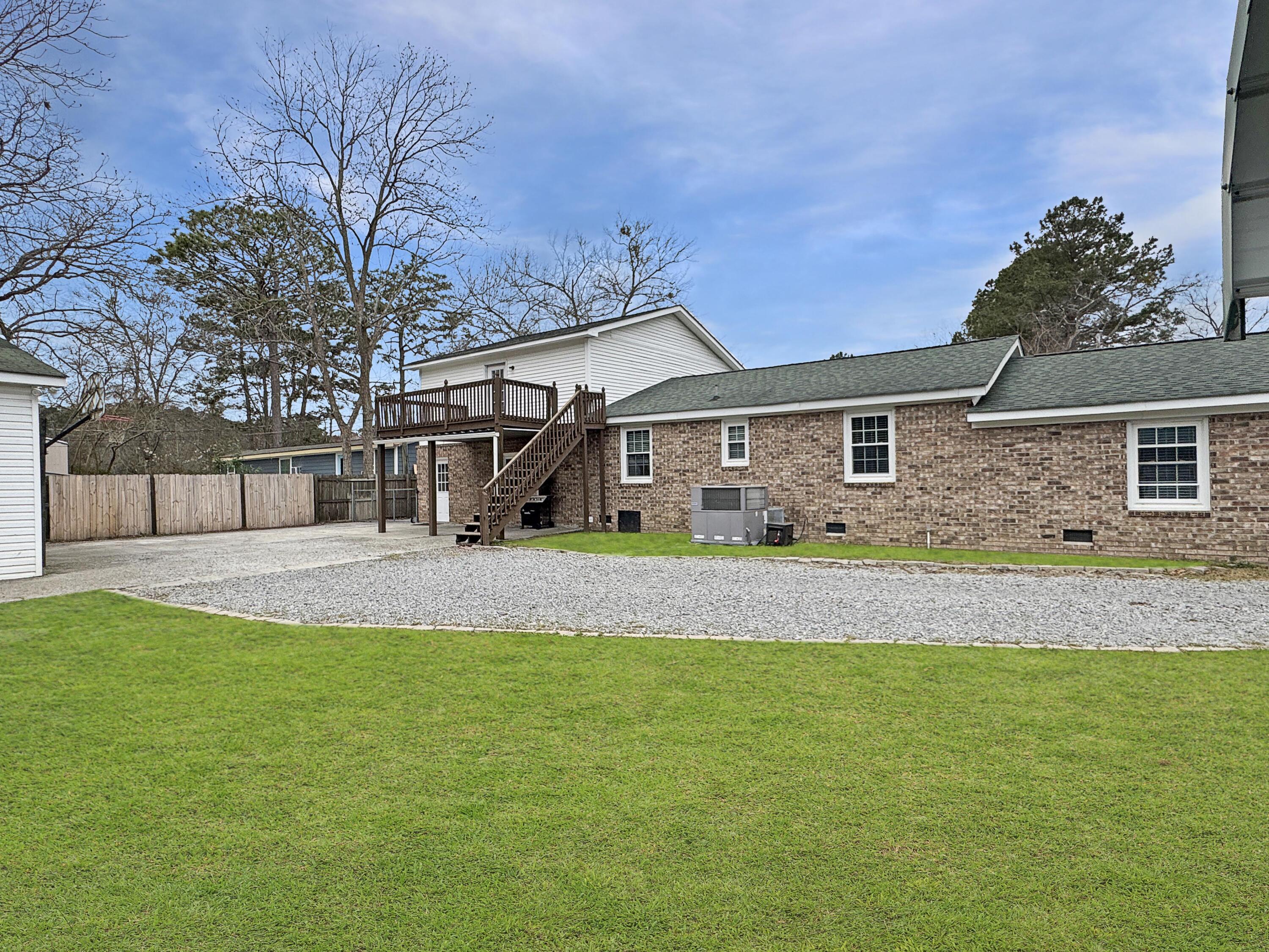 760 Royle Road