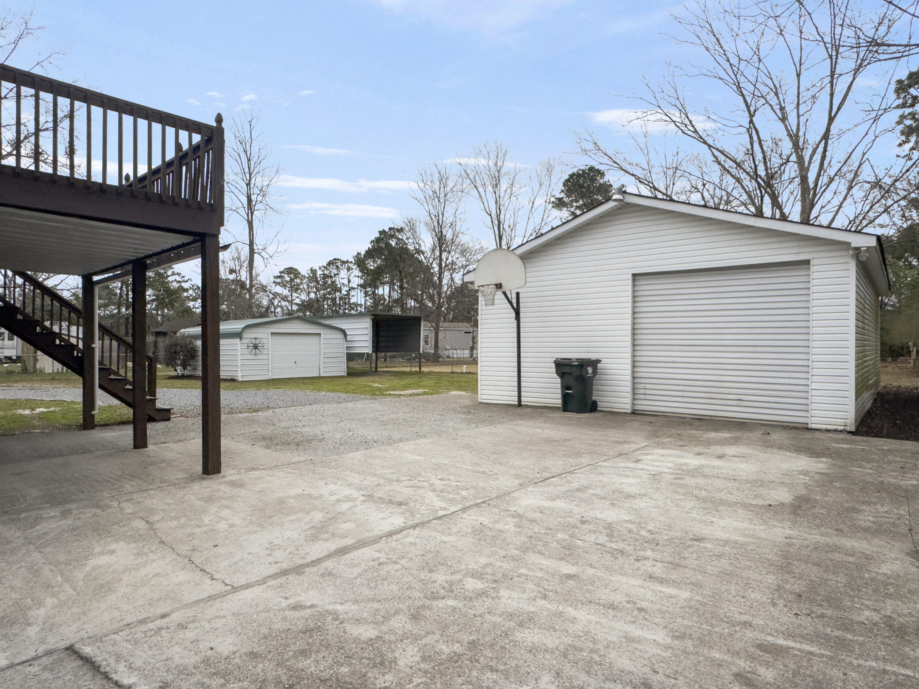 760 Royle Road