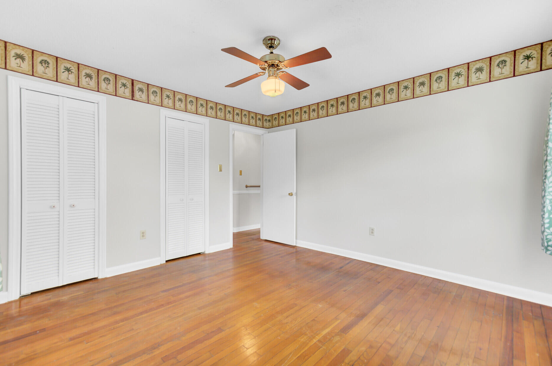 1237 Fort Drive