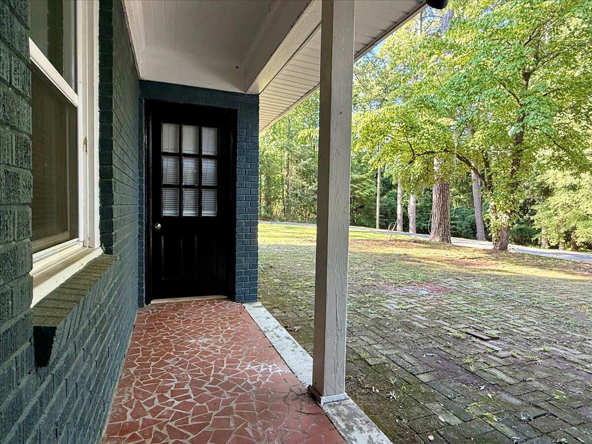 131 Club Acres Boulevard