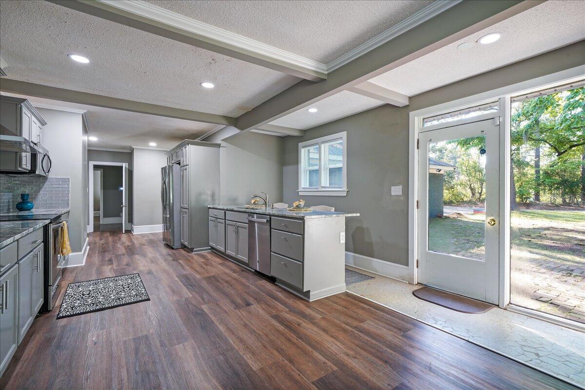 131 Club Acres Boulevard