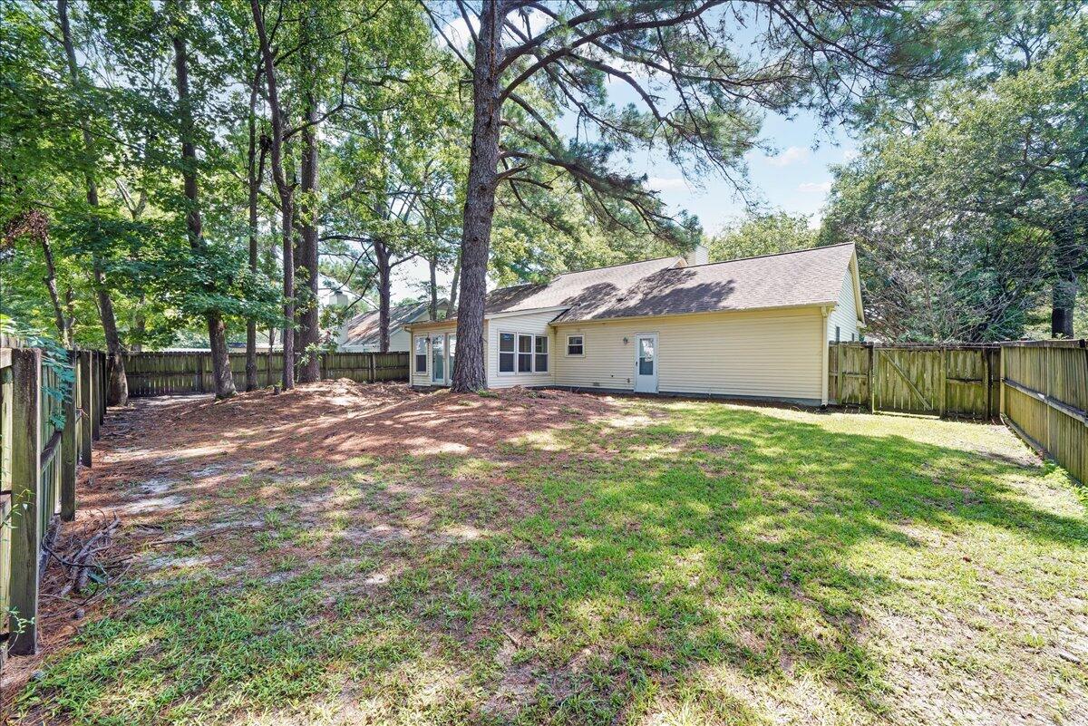 115 Saint Awdry Street