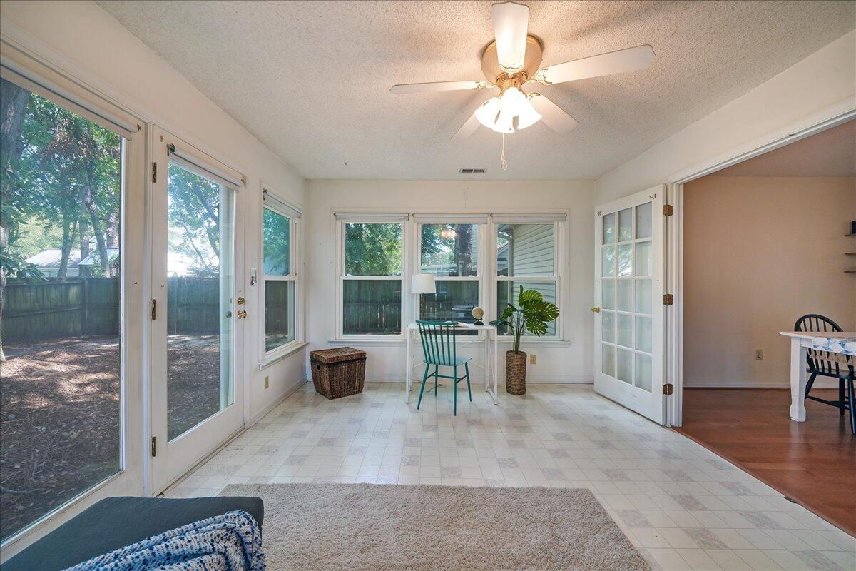 115 Saint Awdry Street