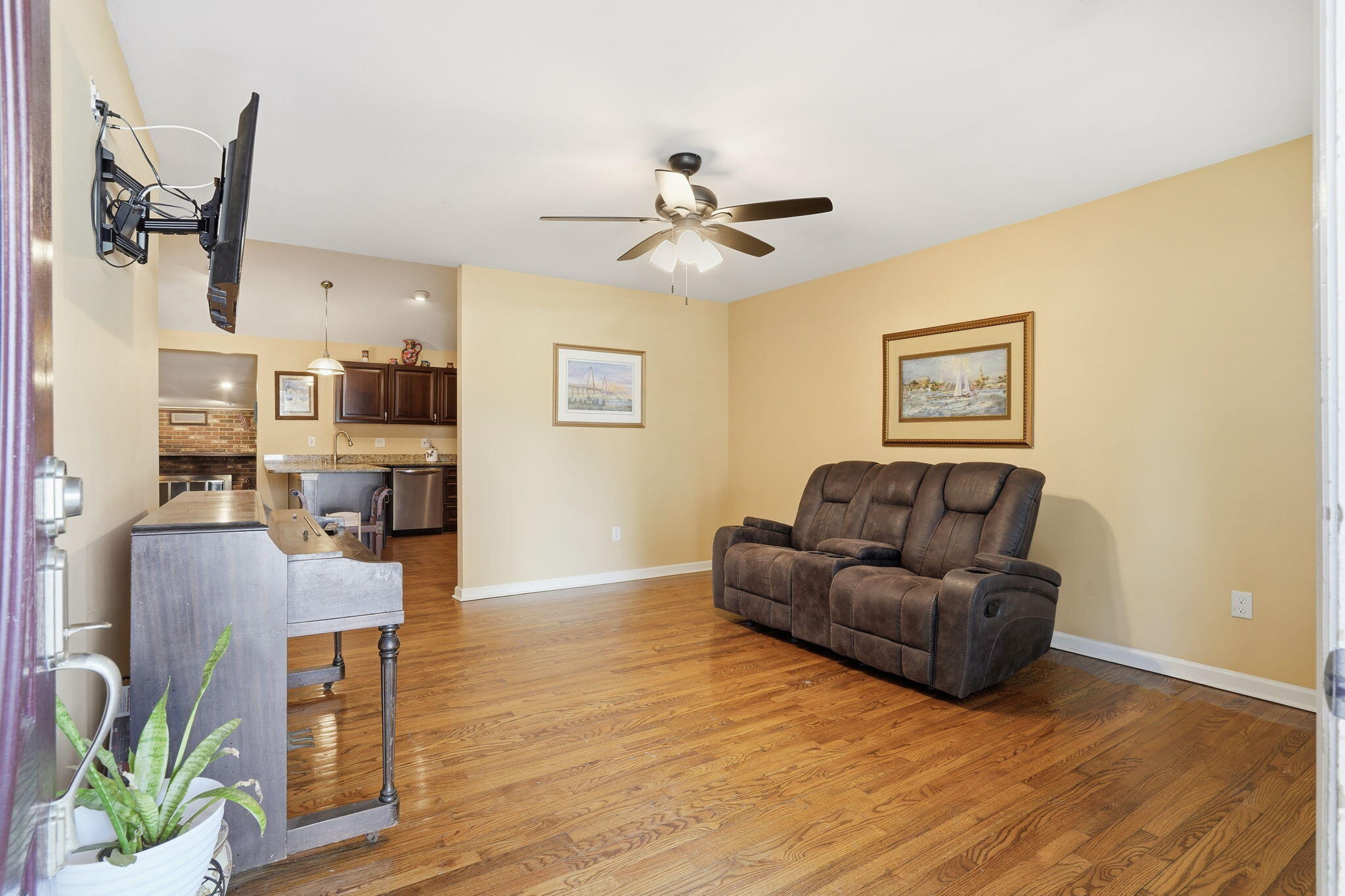 2224 Tomedjan Circle