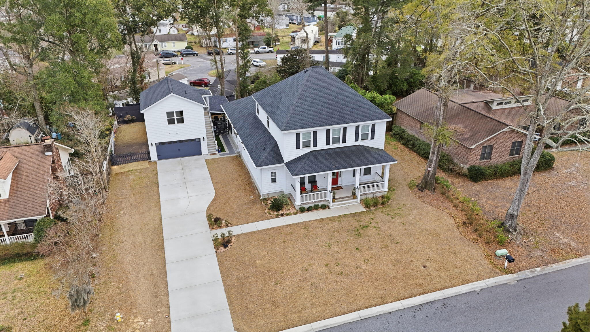 1055 Stonehenge Drive