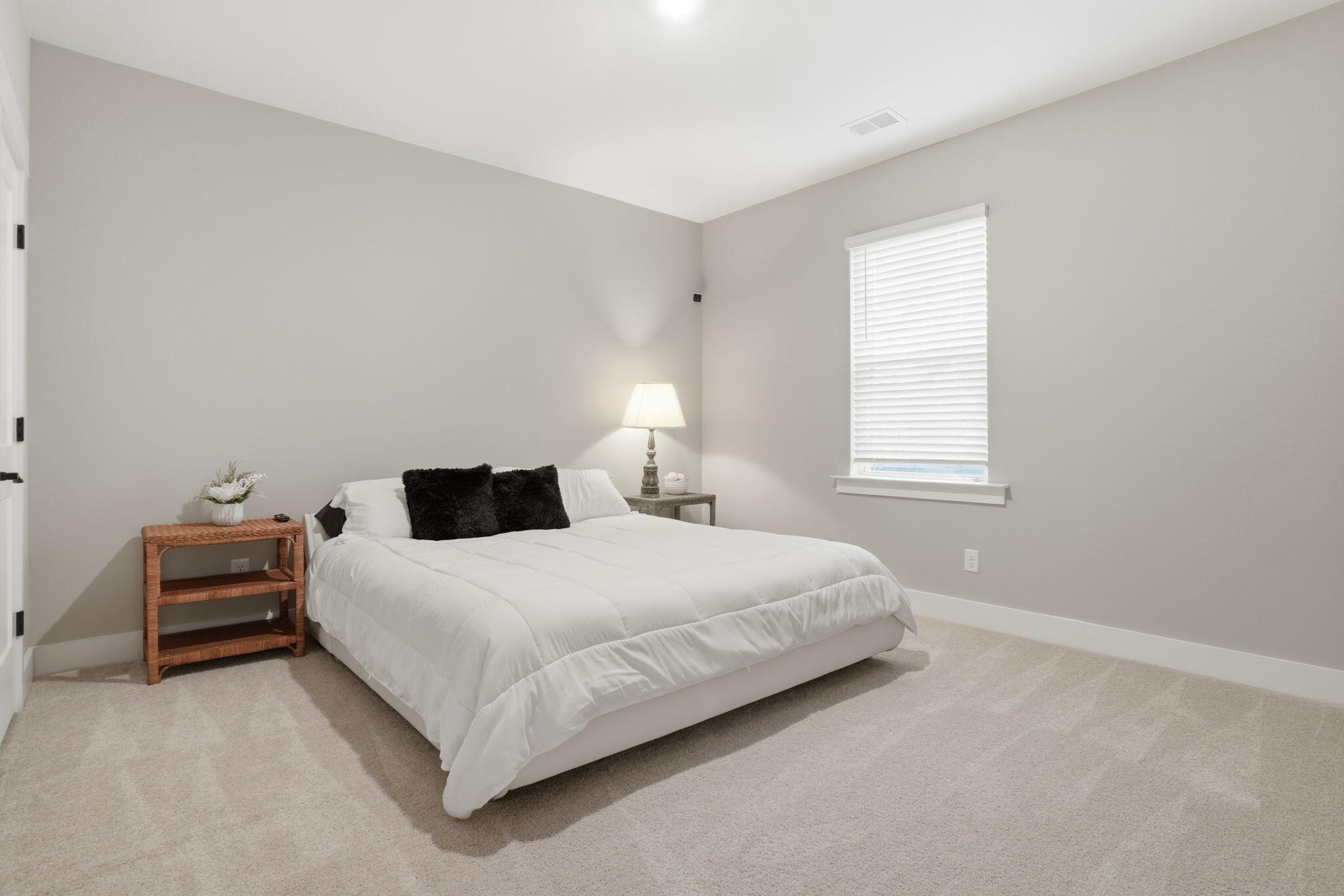 1055 Stonehenge Drive