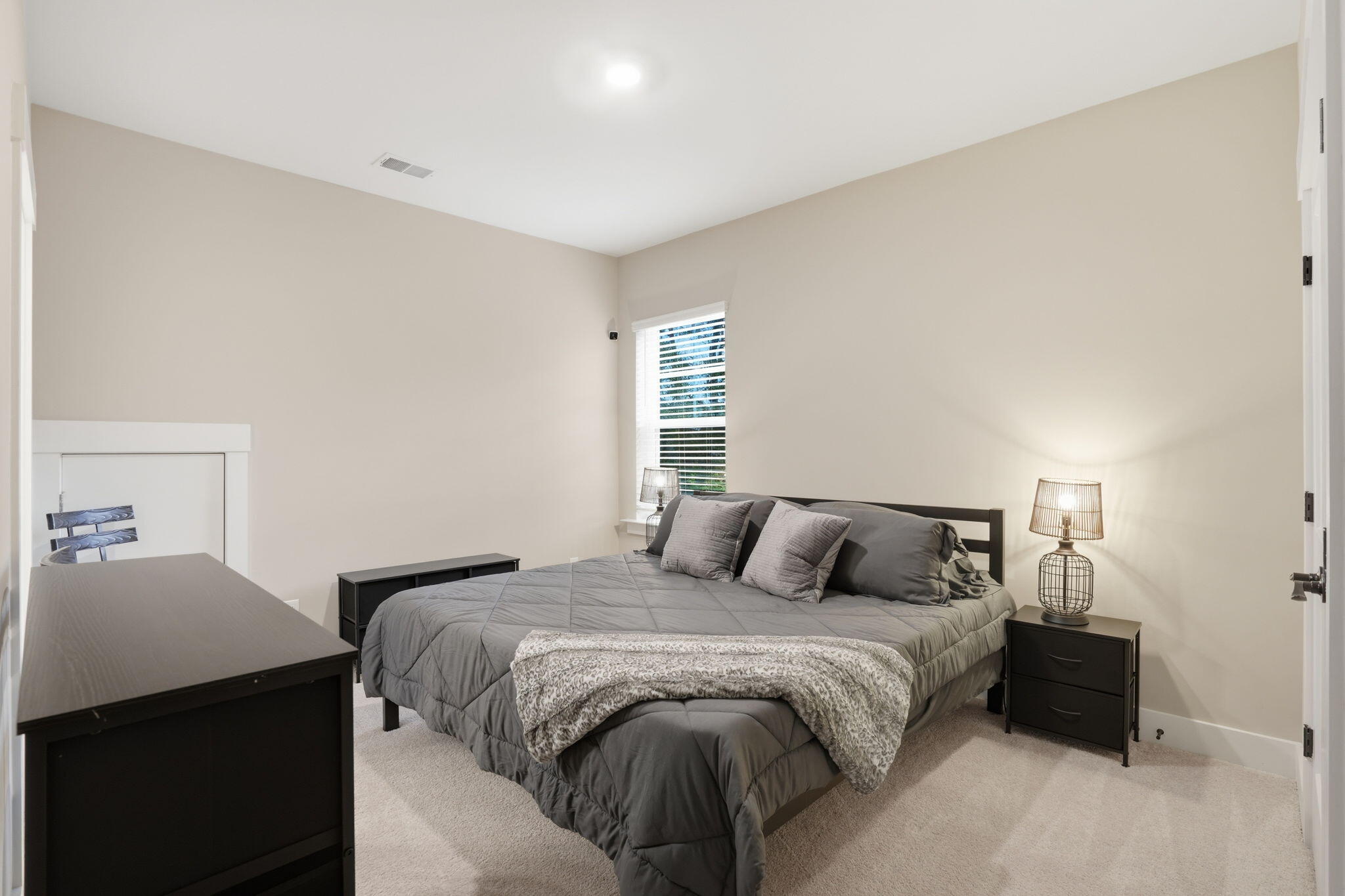 1055 Stonehenge Drive