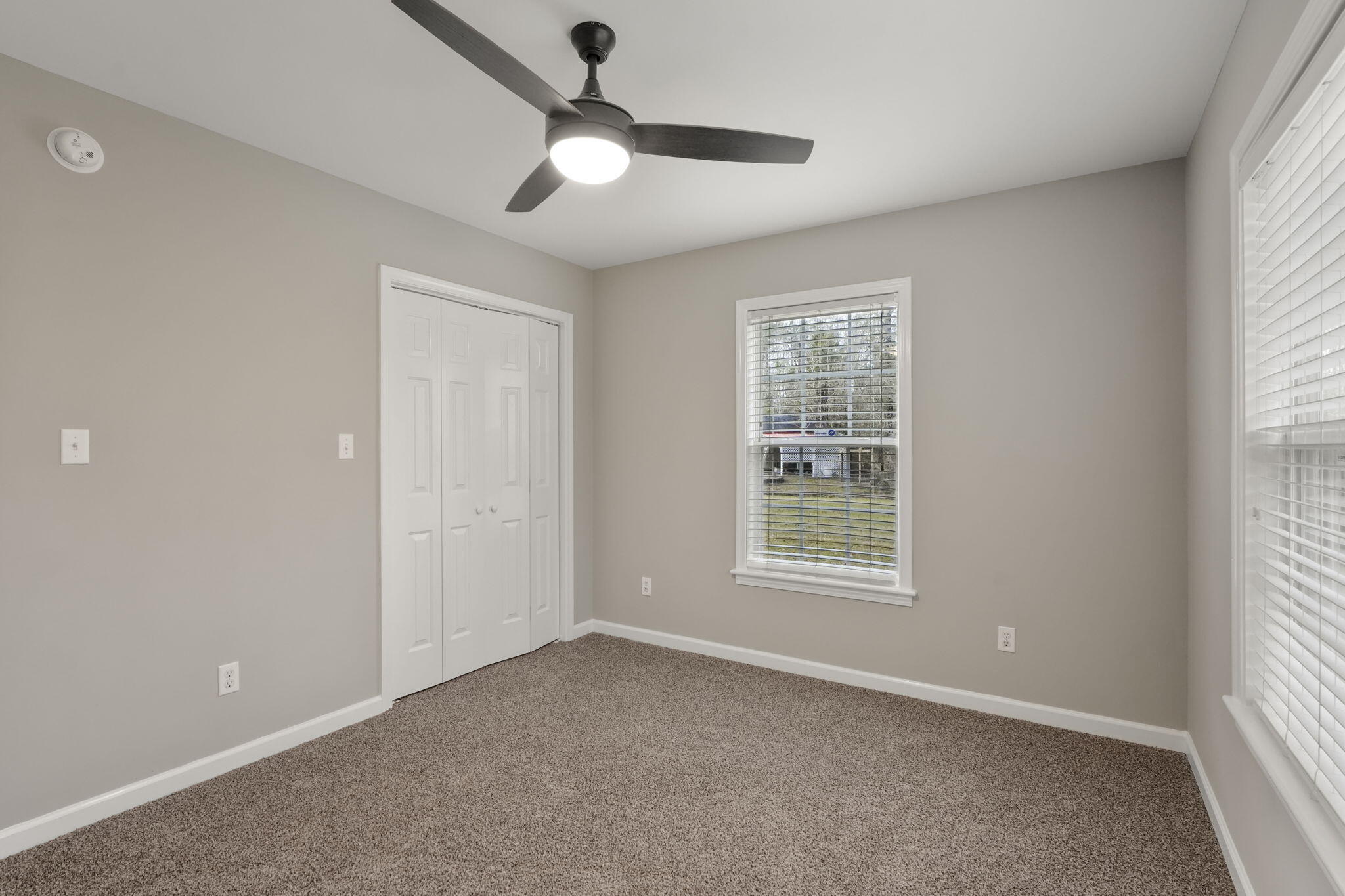 135 Litchfield Court