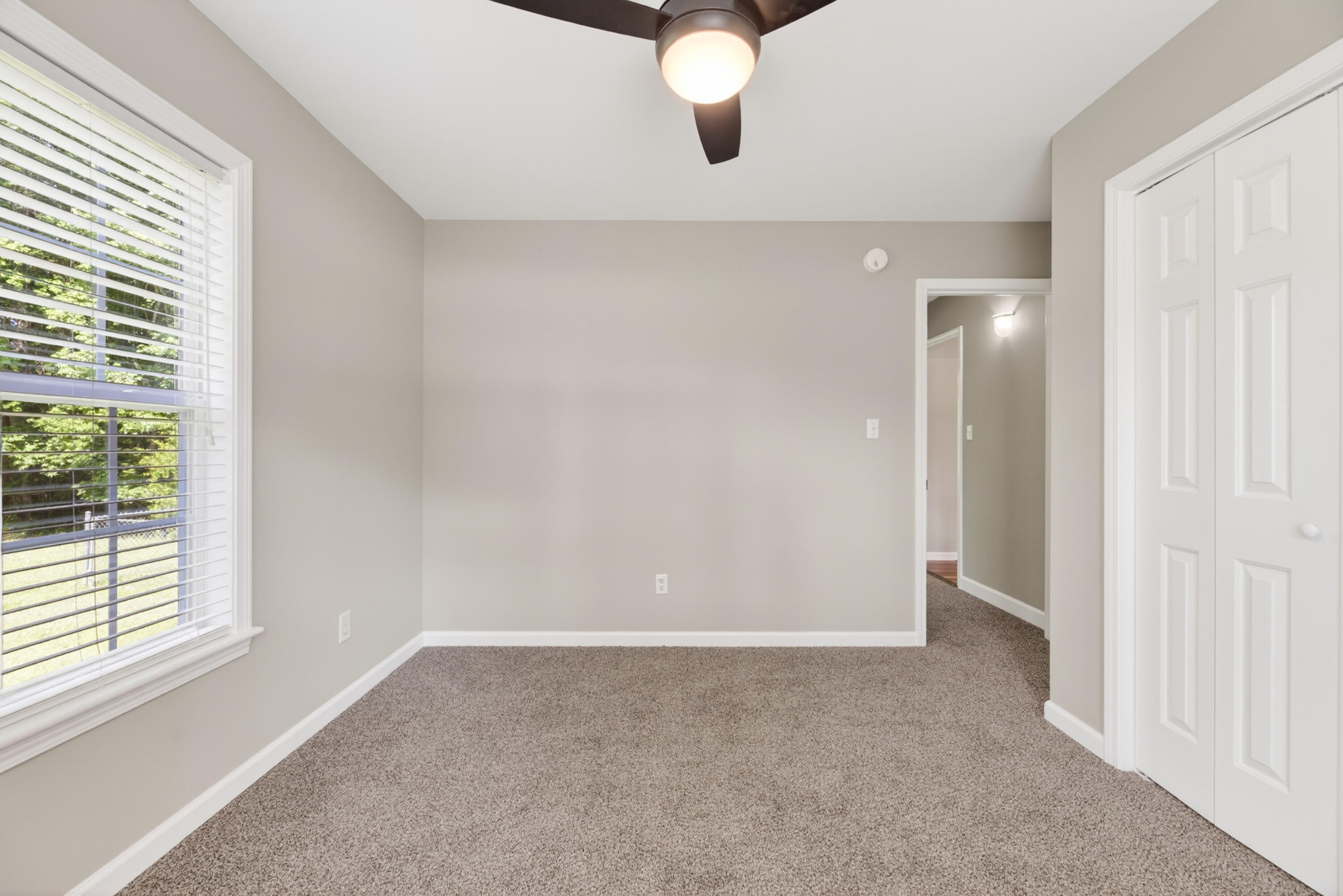 135 Litchfield Court