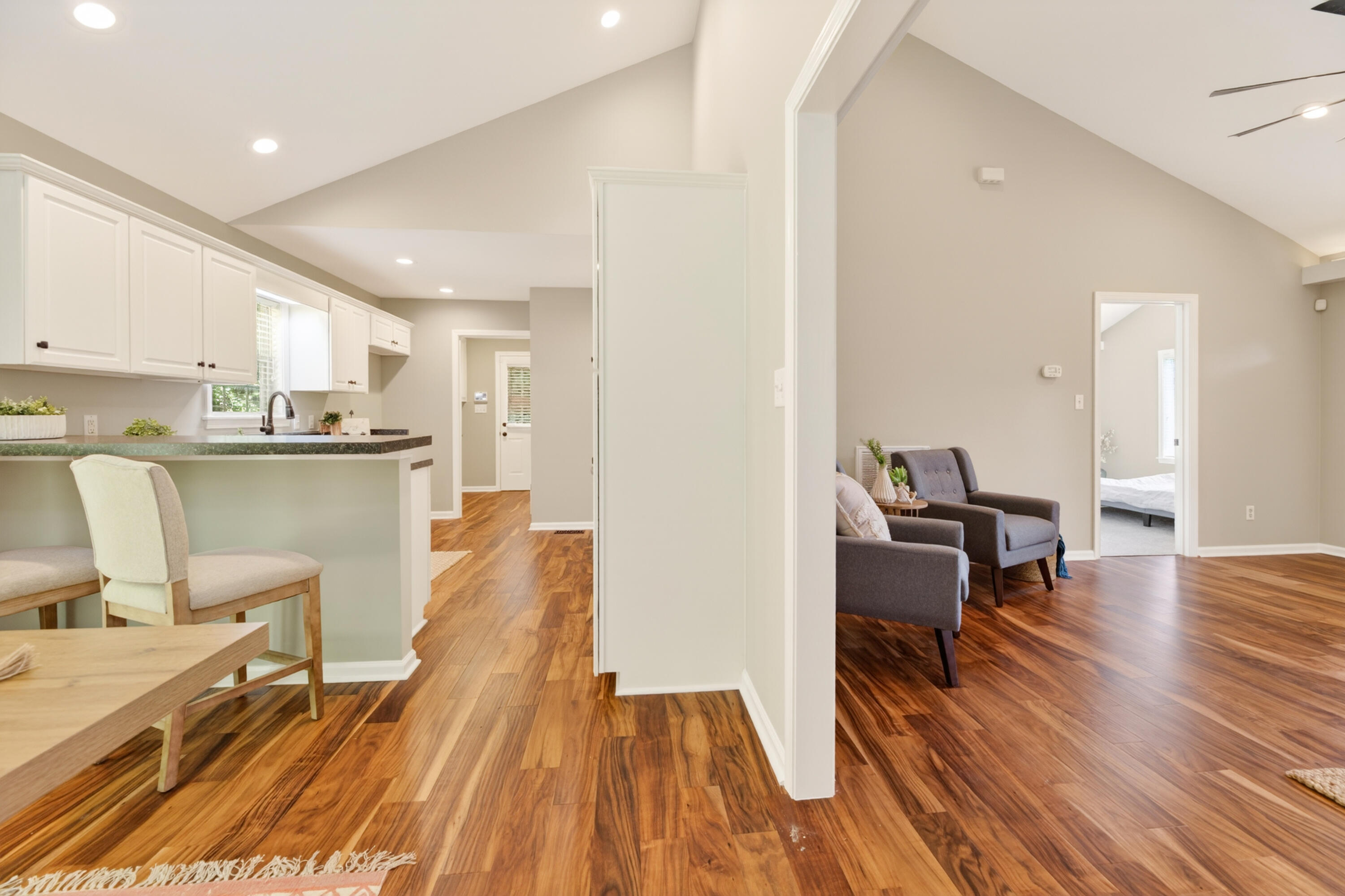 135 Litchfield Court